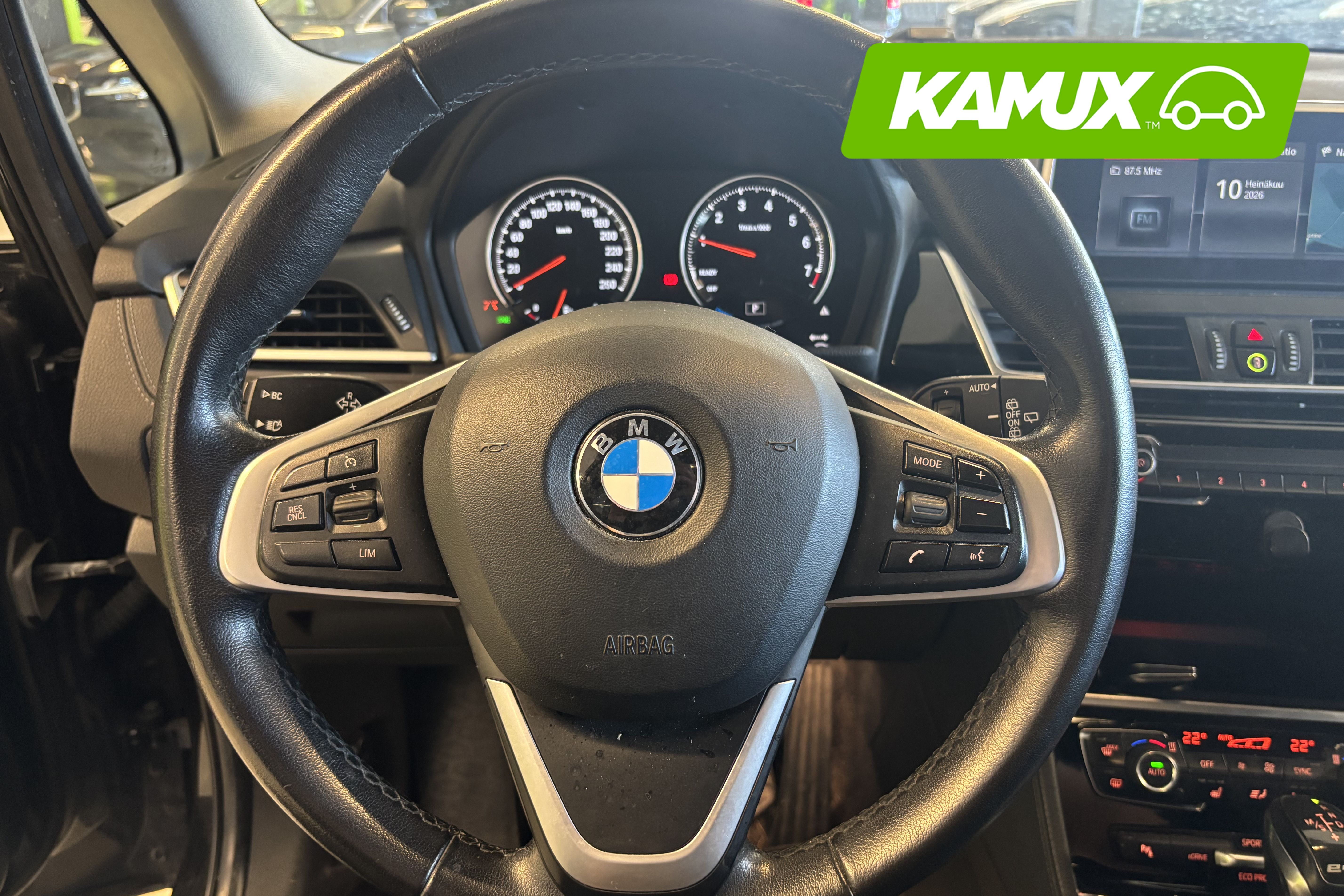 BMW 225 2019