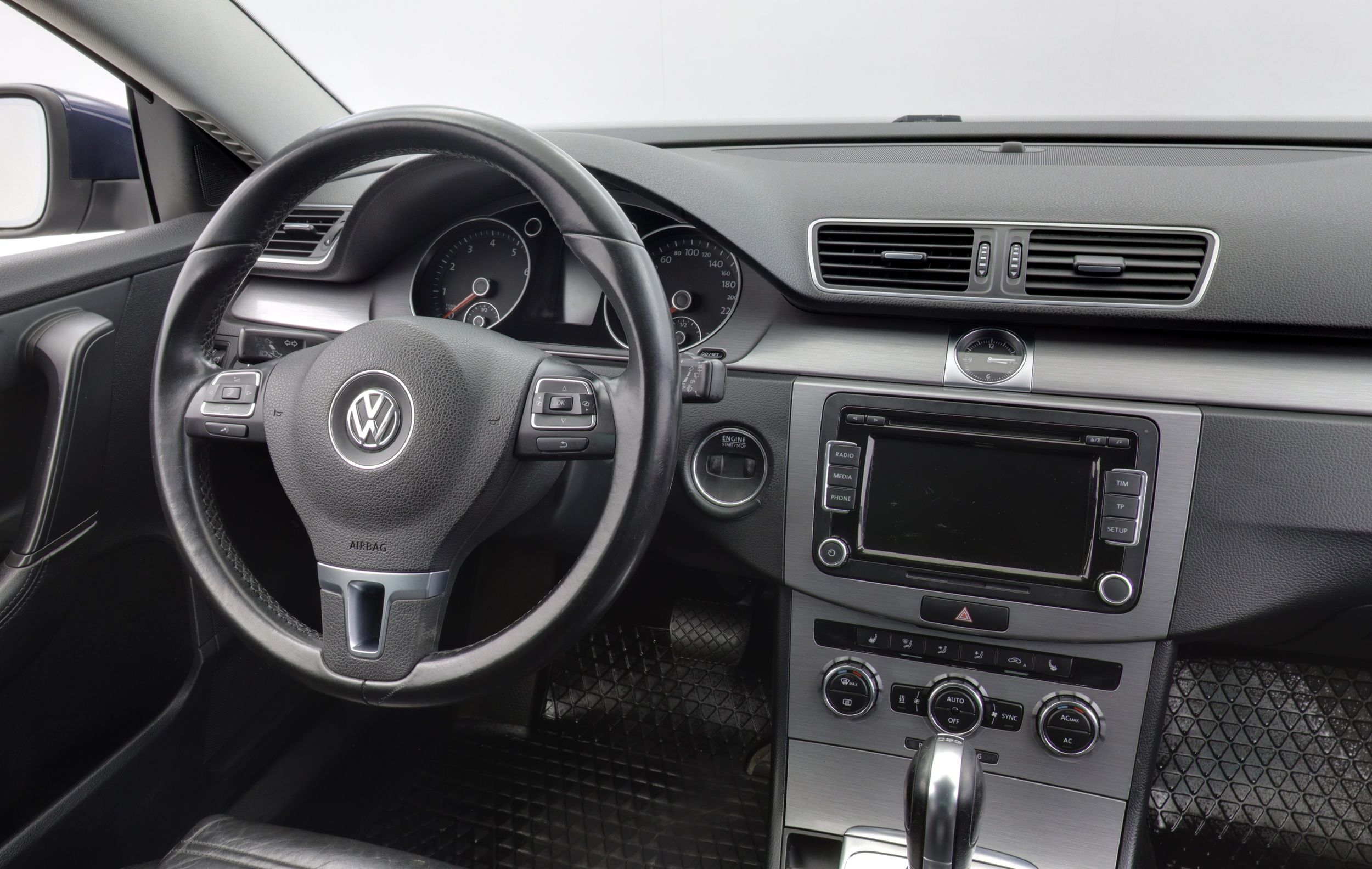 Volkswagen Passat 2011