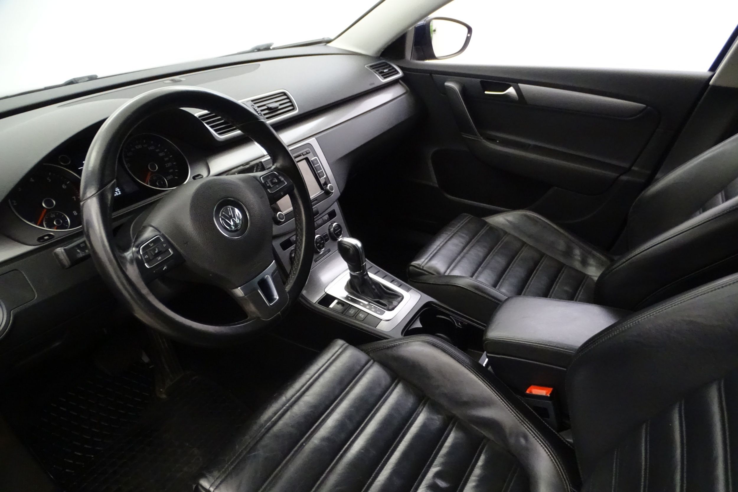 Volkswagen Passat 2011