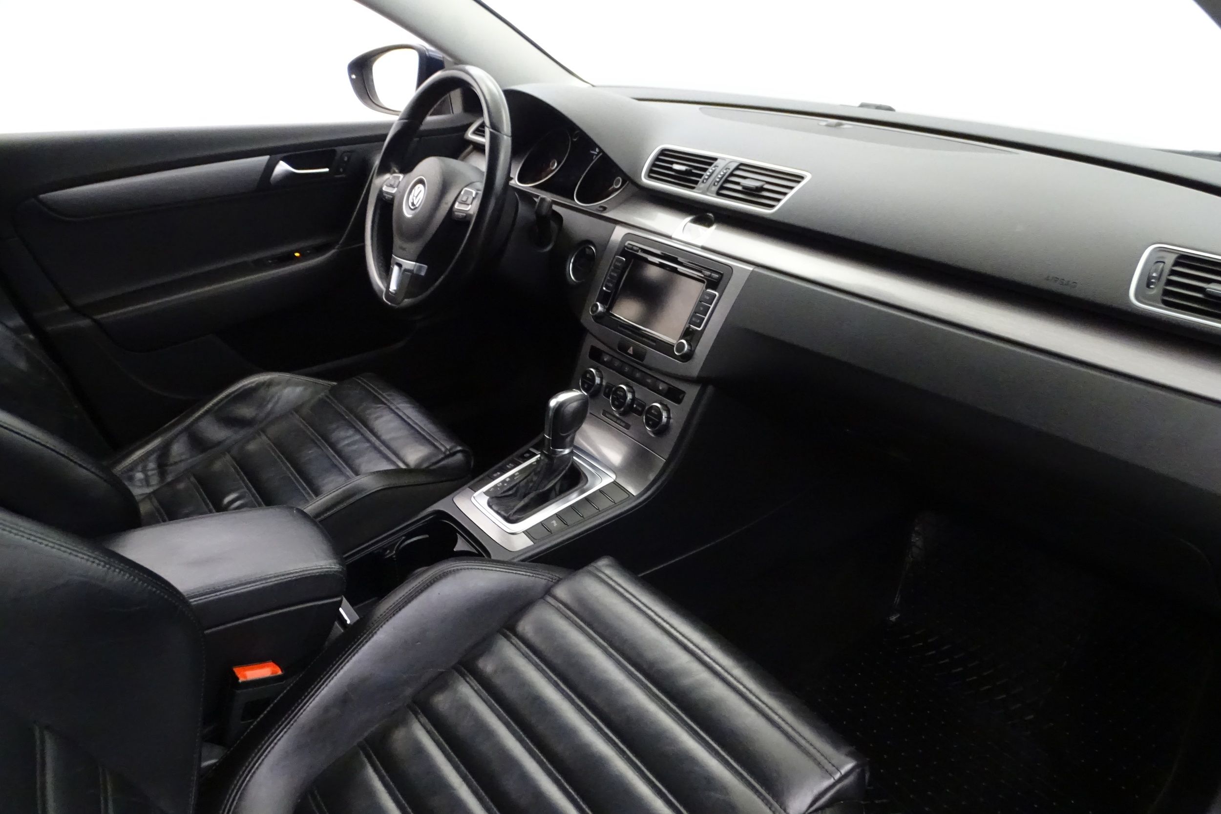 Volkswagen Passat 2011