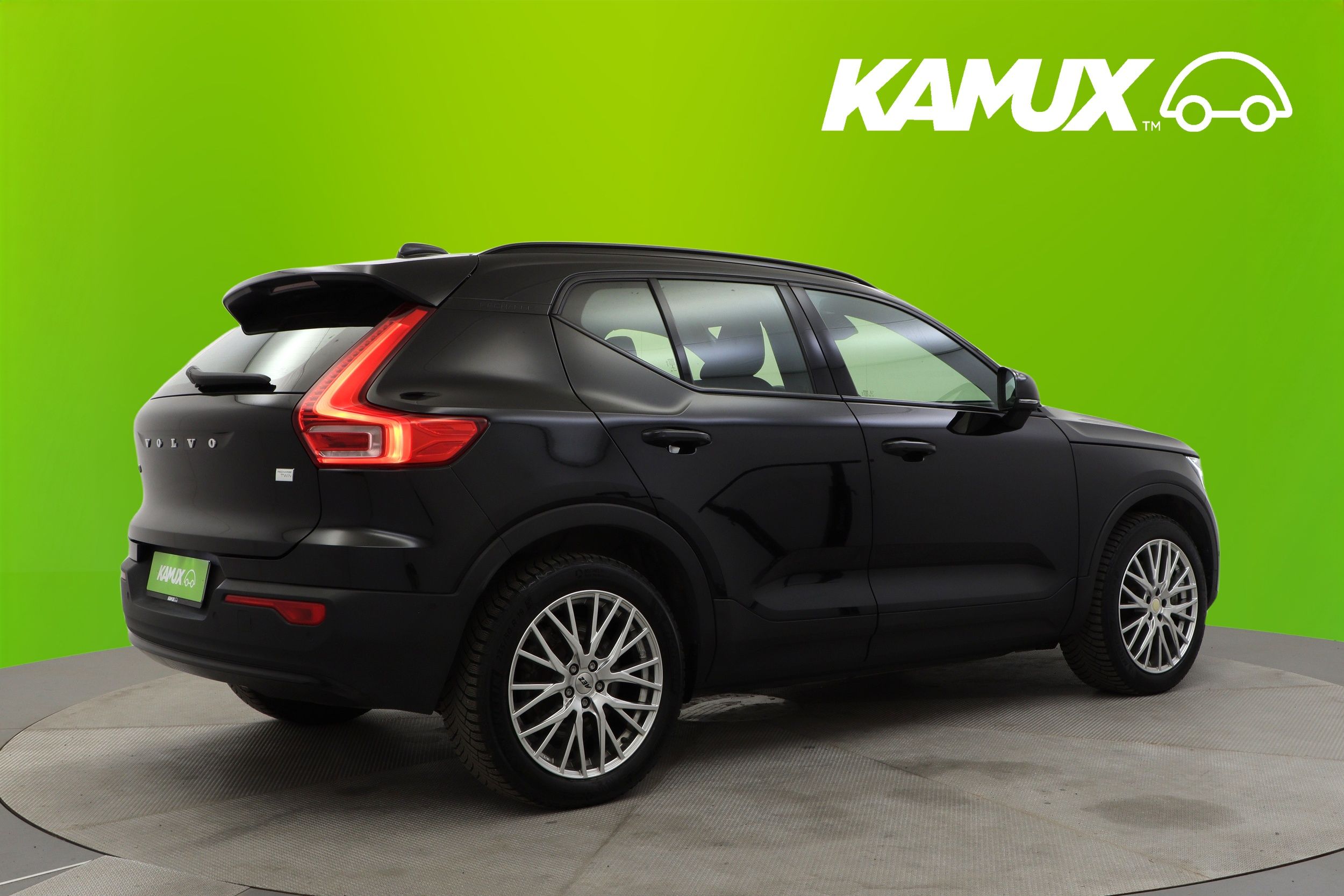 Volvo XC40 2023