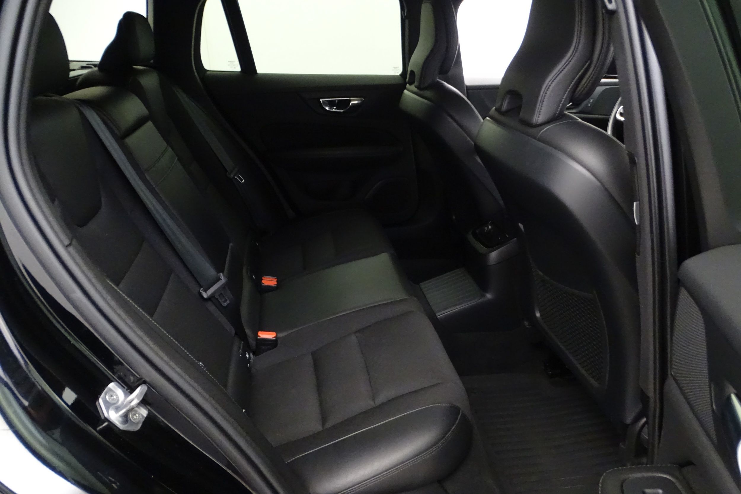 Volvo V60 2020