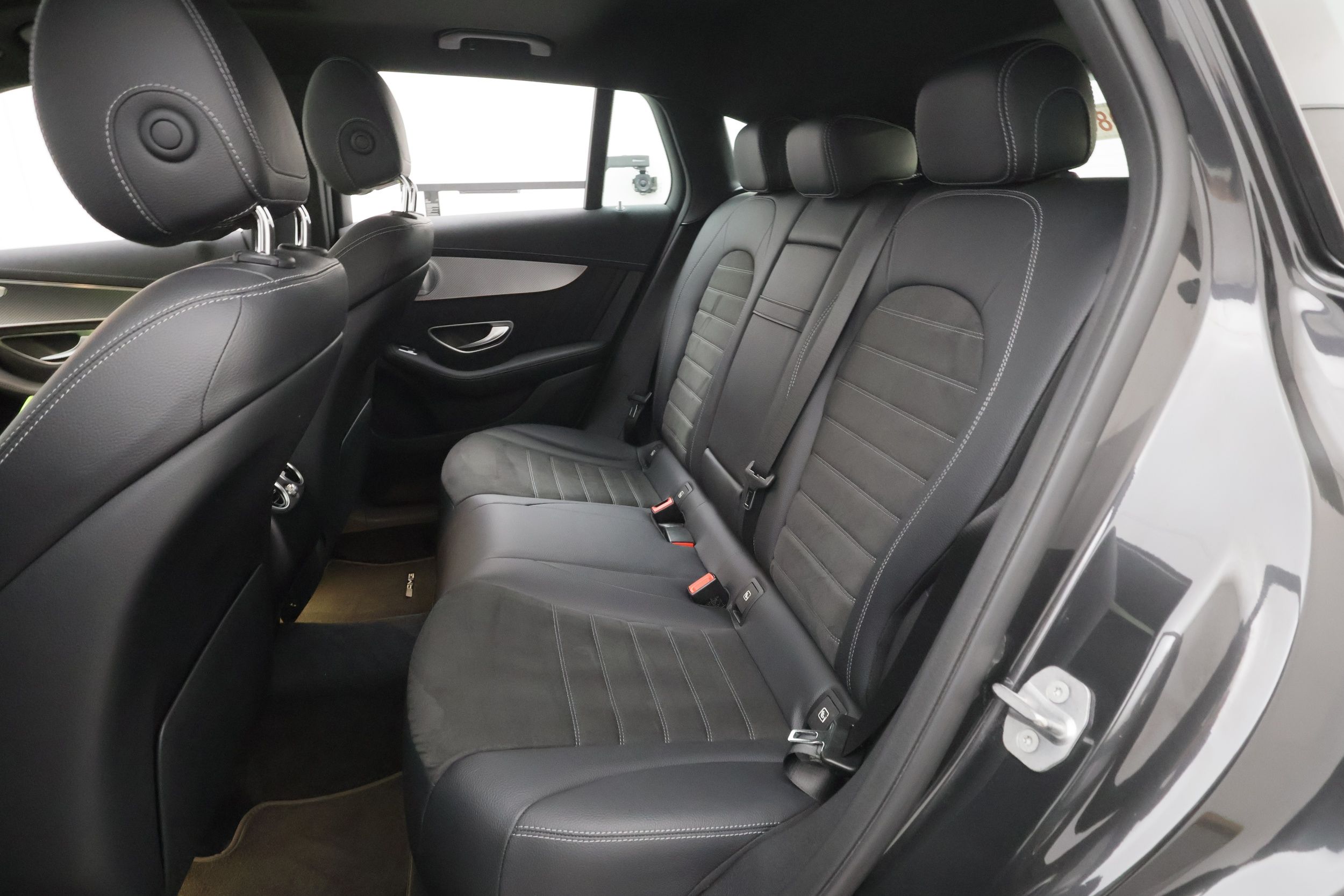 Mercedes-Benz EQC 2021