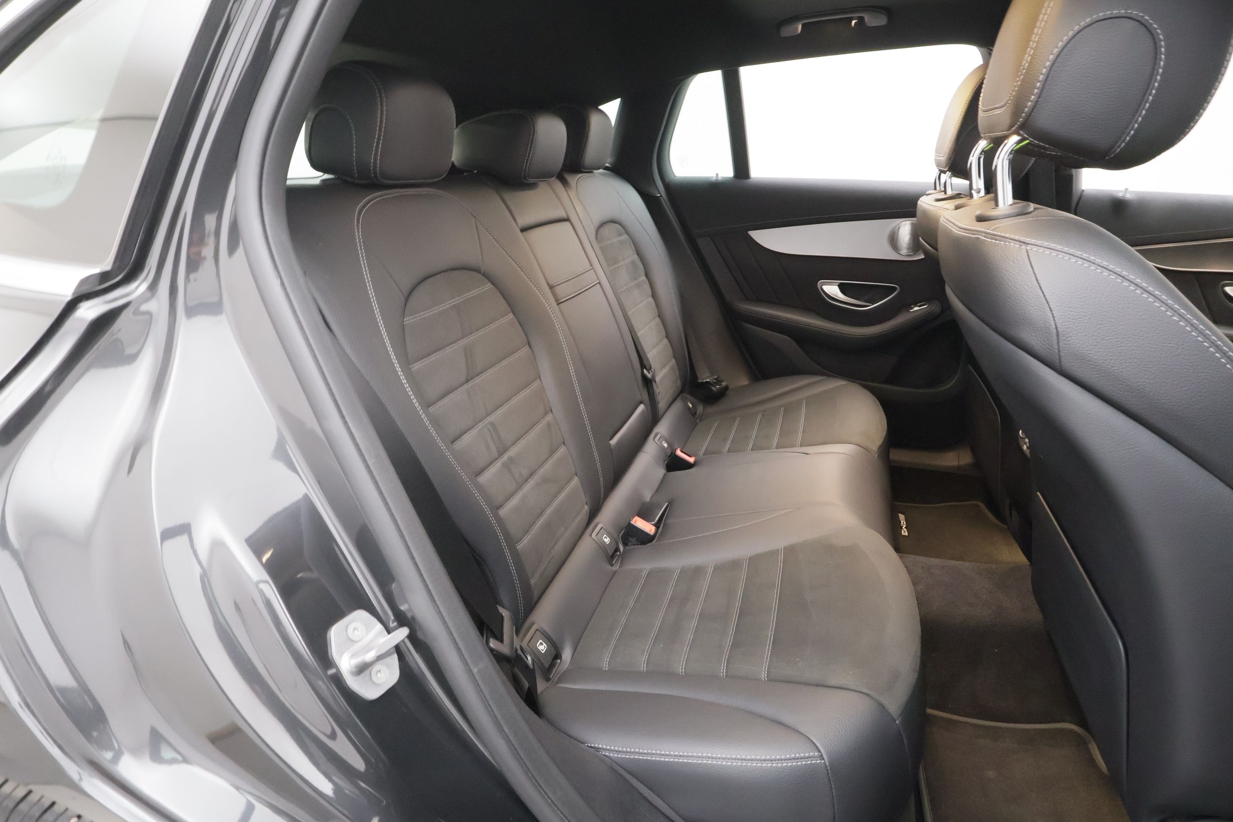 Mercedes-Benz EQC 2021