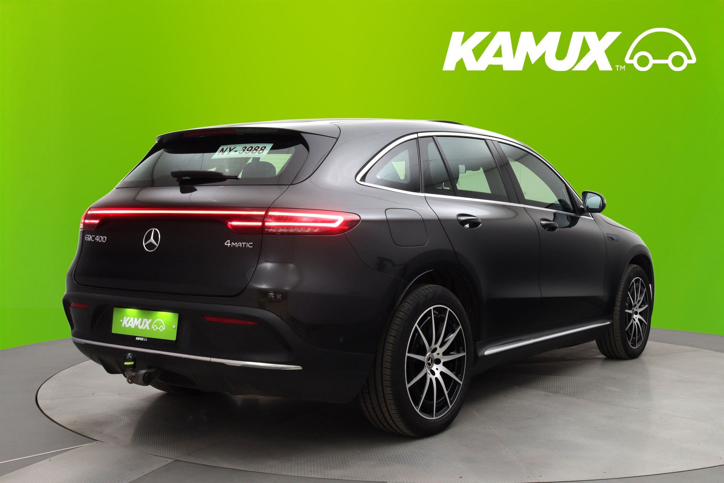 Mercedes-Benz EQC 2021