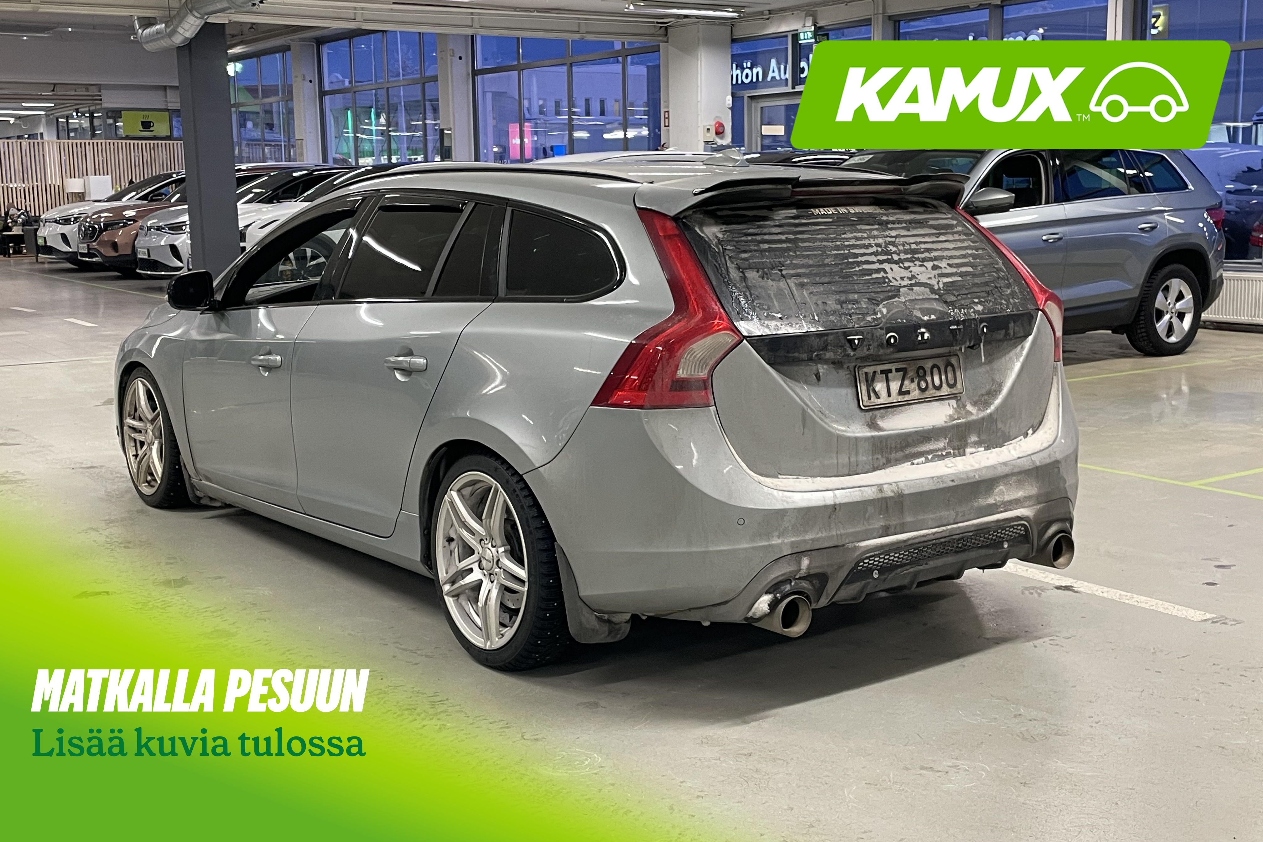 Volvo V60 2015
