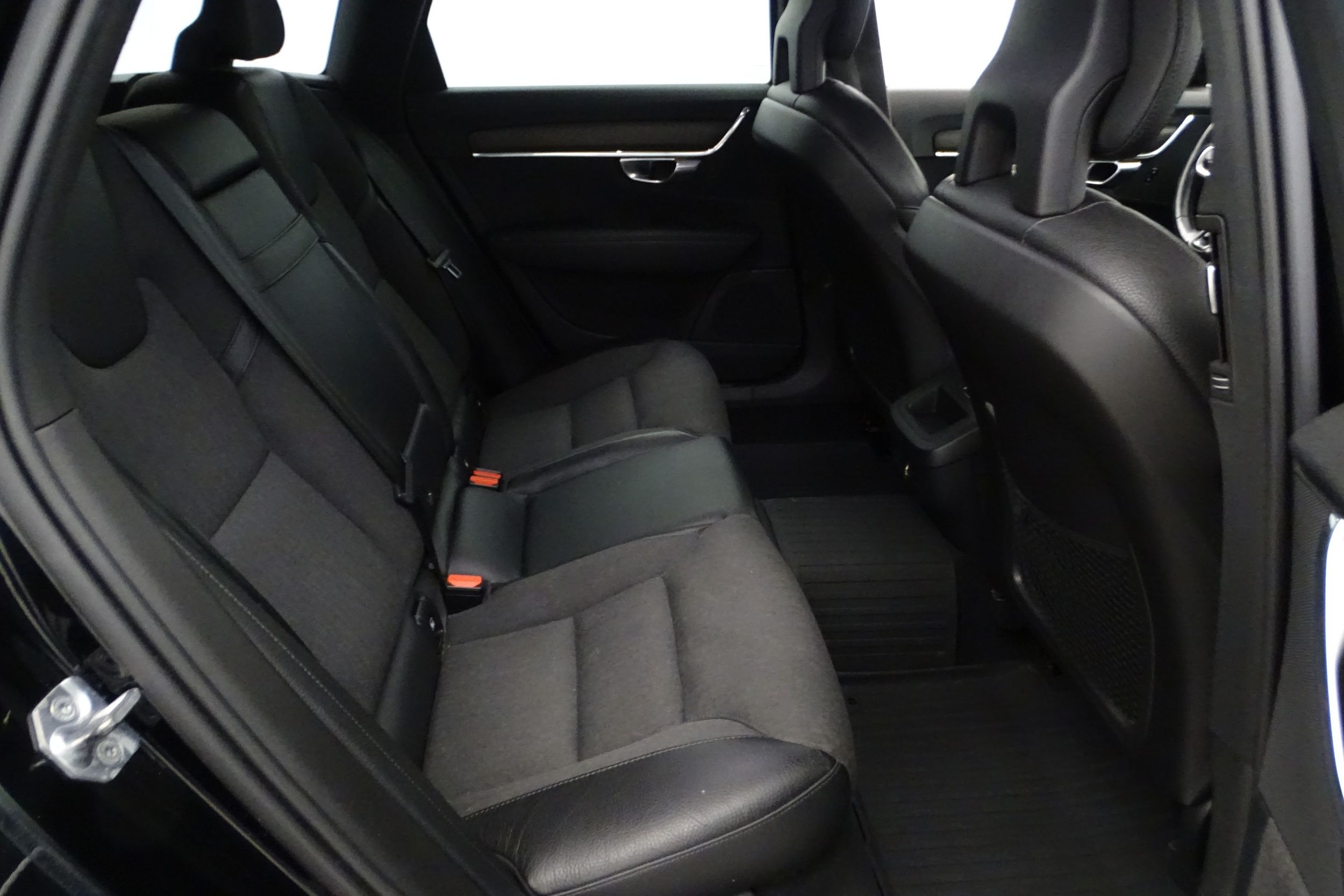 Volvo V90 Cross Country 2017