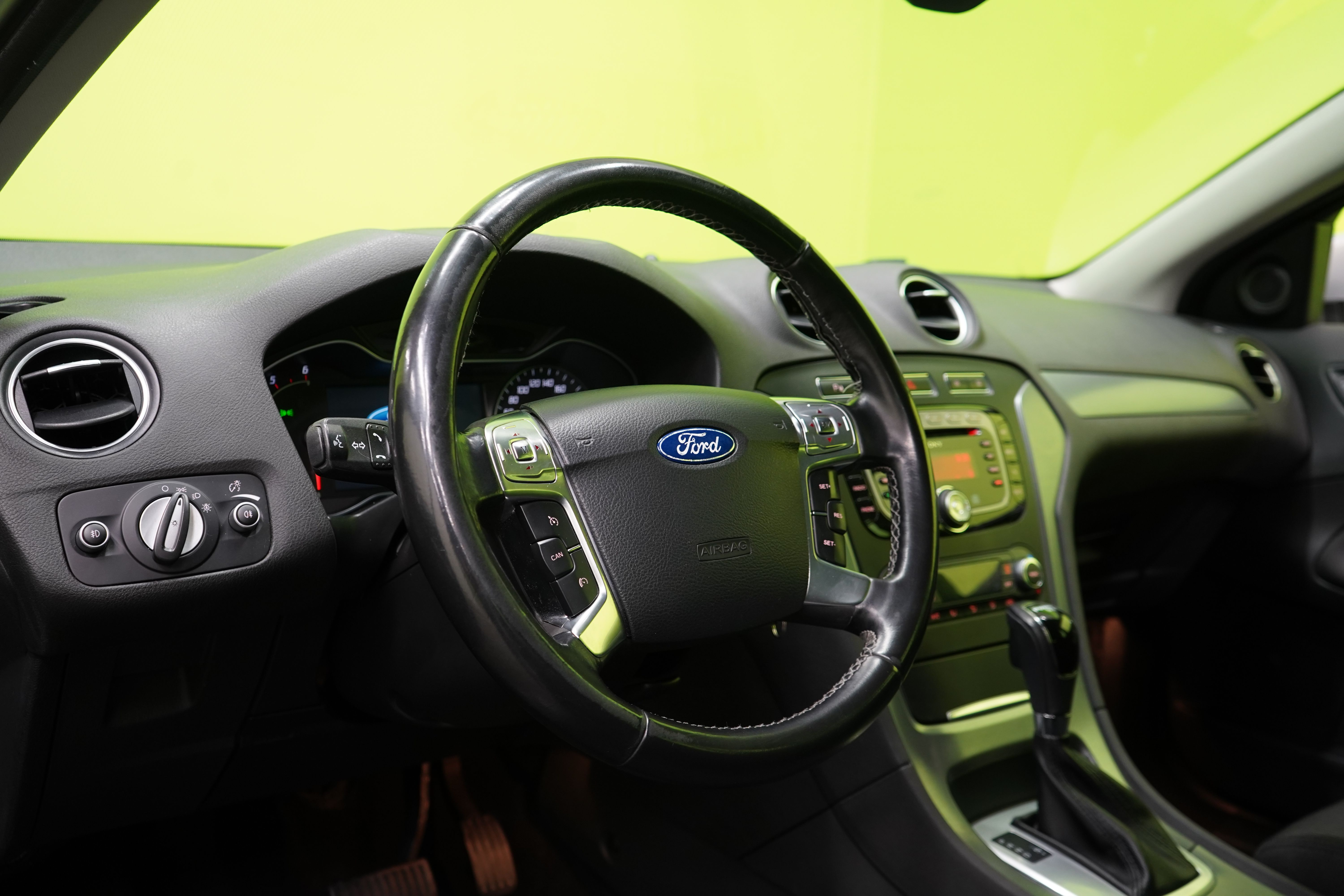 Ford Mondeo 2013
