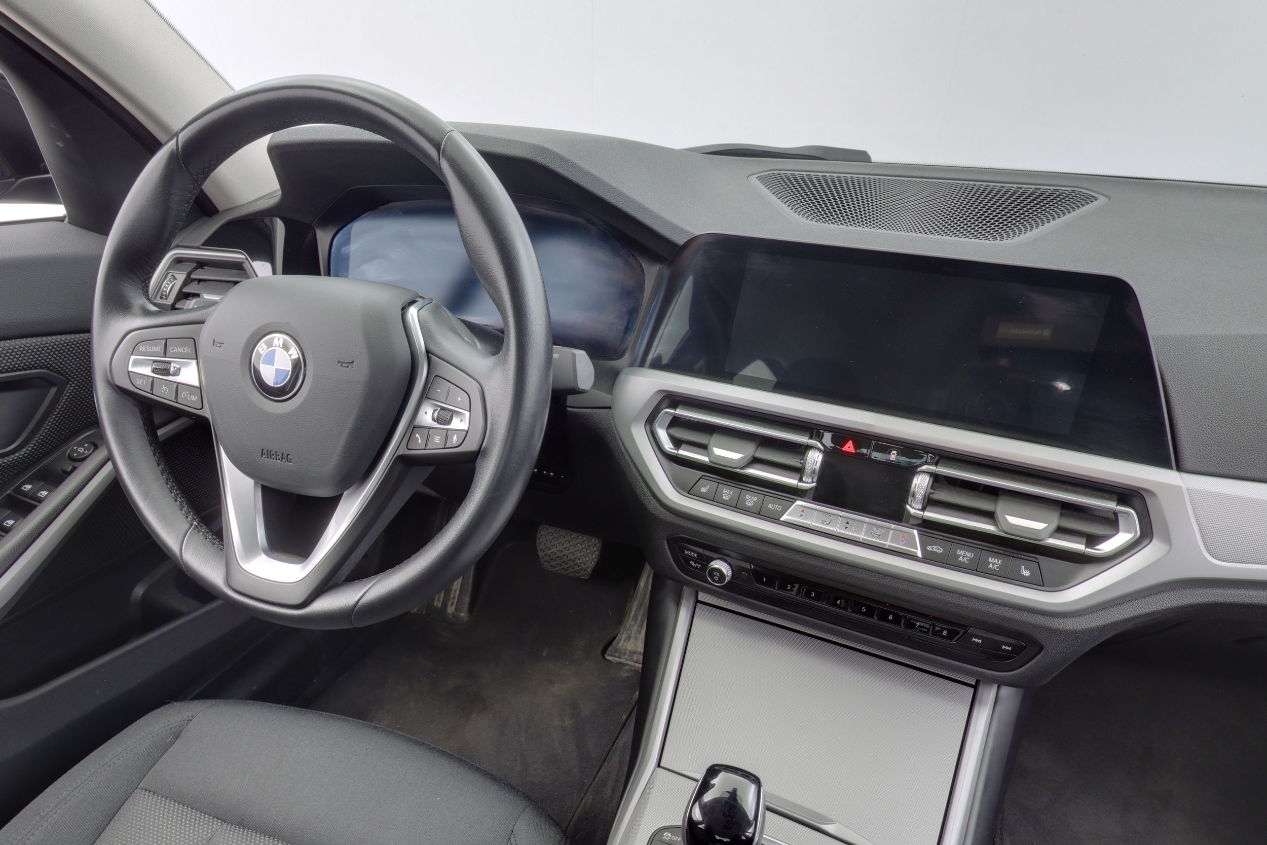 BMW 320 2022