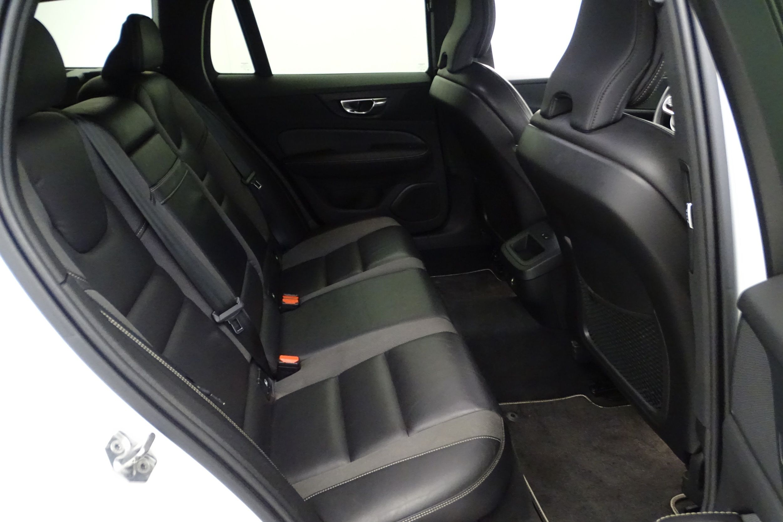 Volvo V60 2019