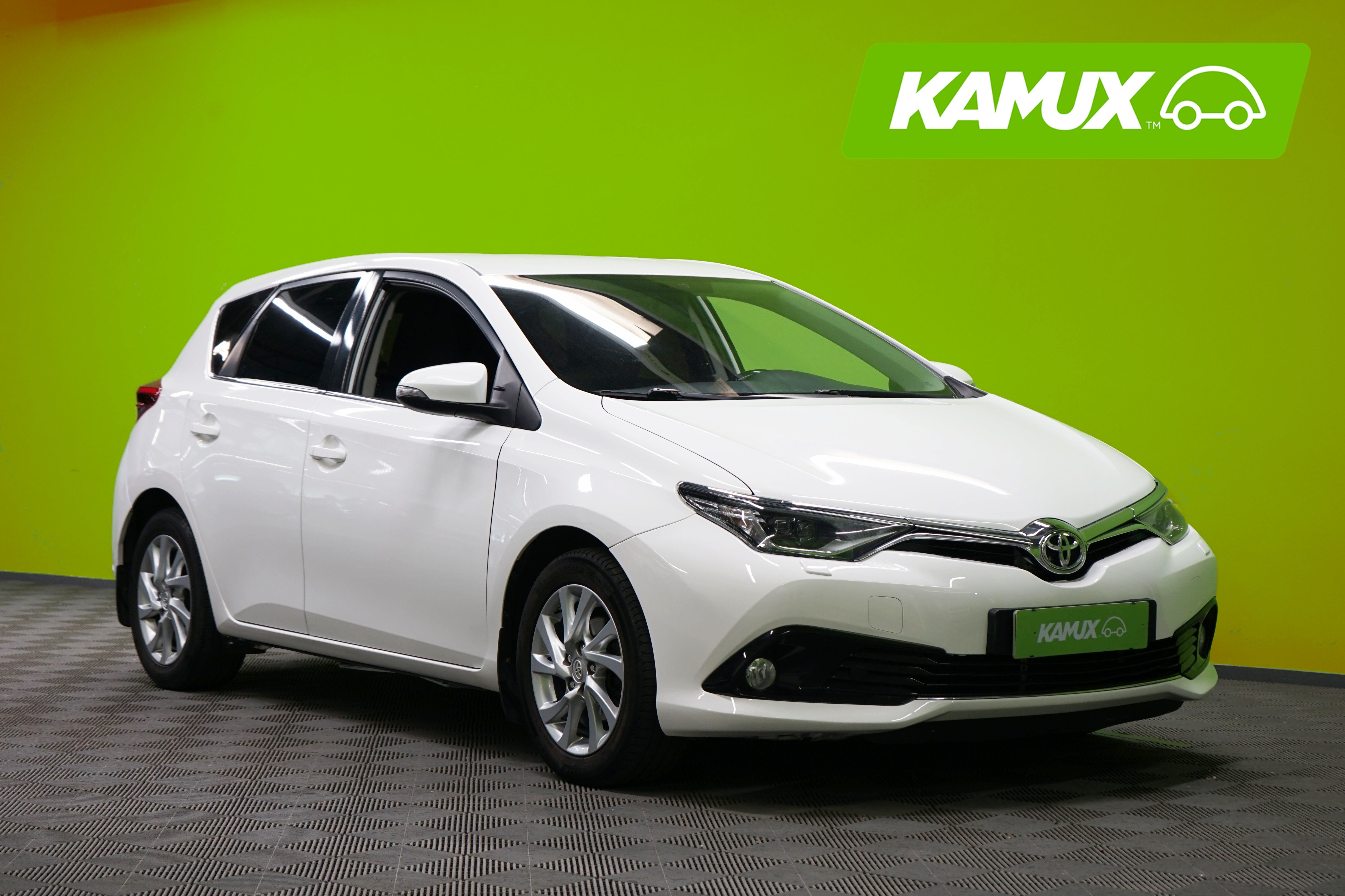 Toyota Auris 2016