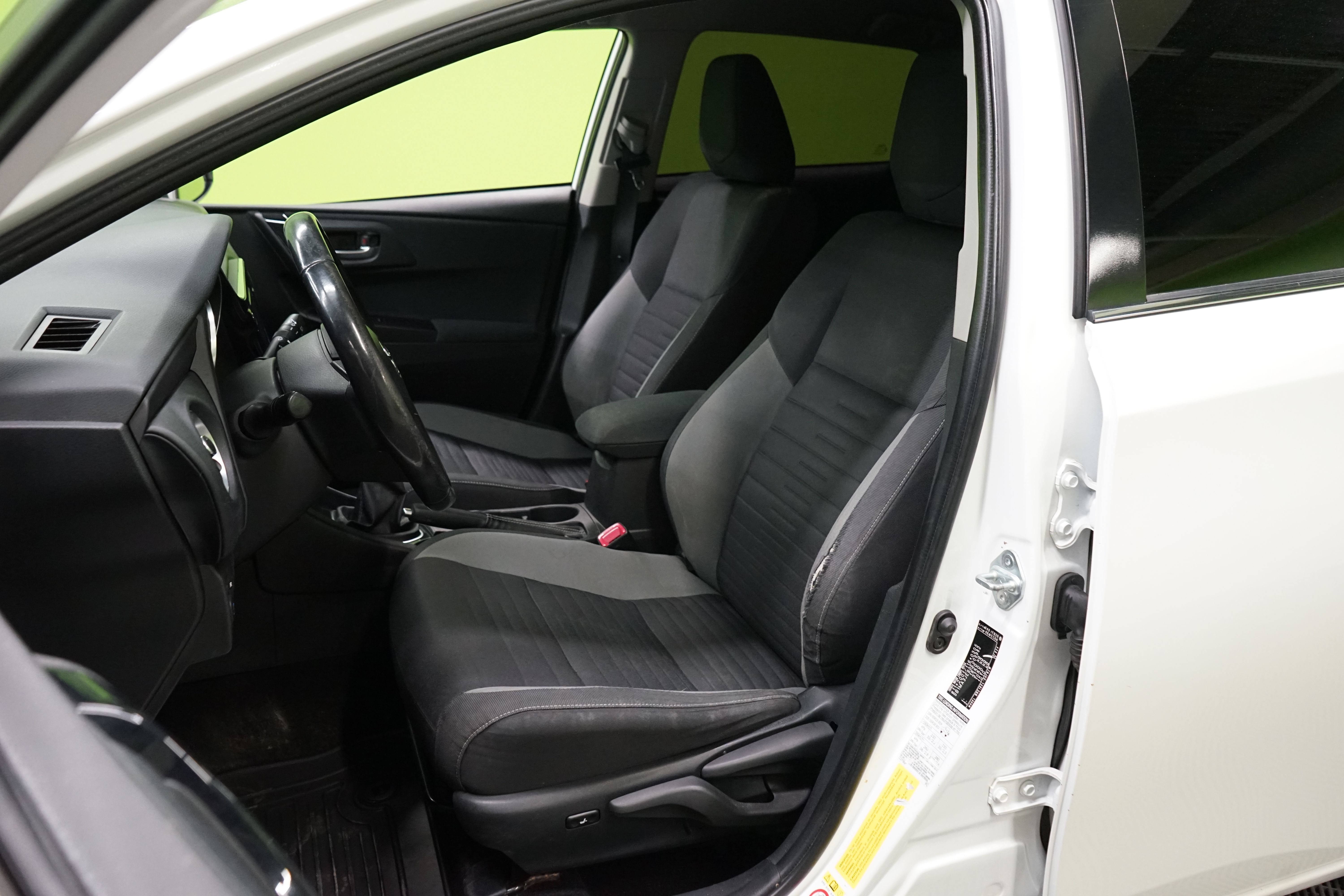 Toyota Auris 2016