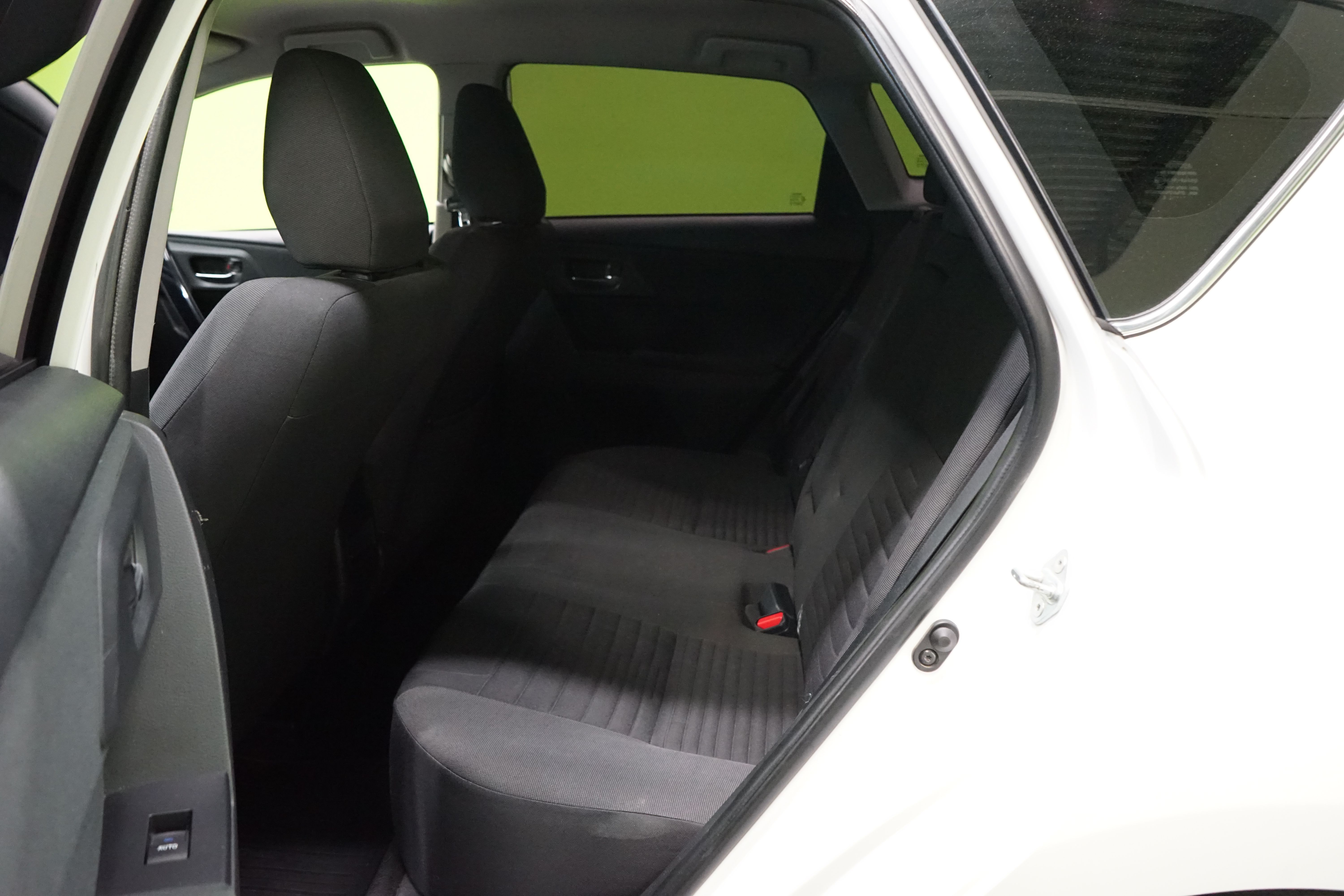Toyota Auris 2016