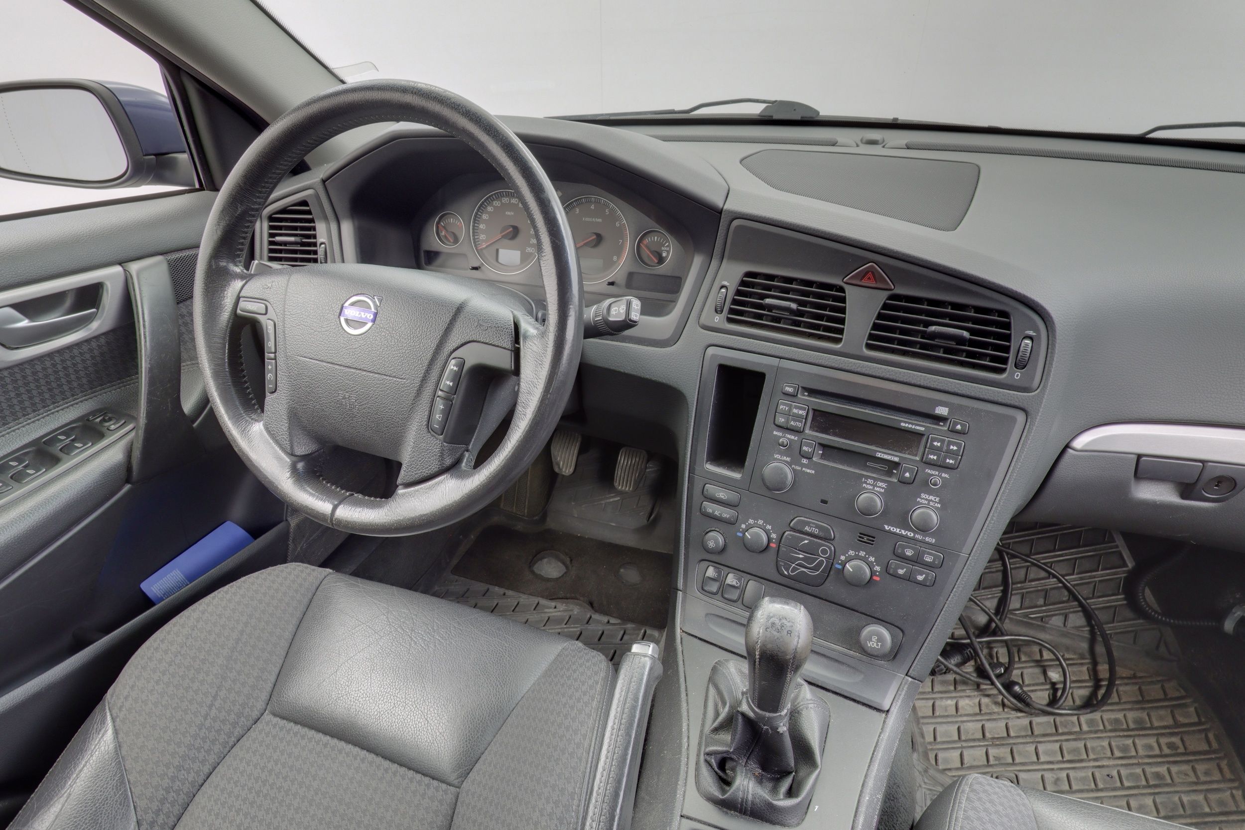 Volvo V70 2004