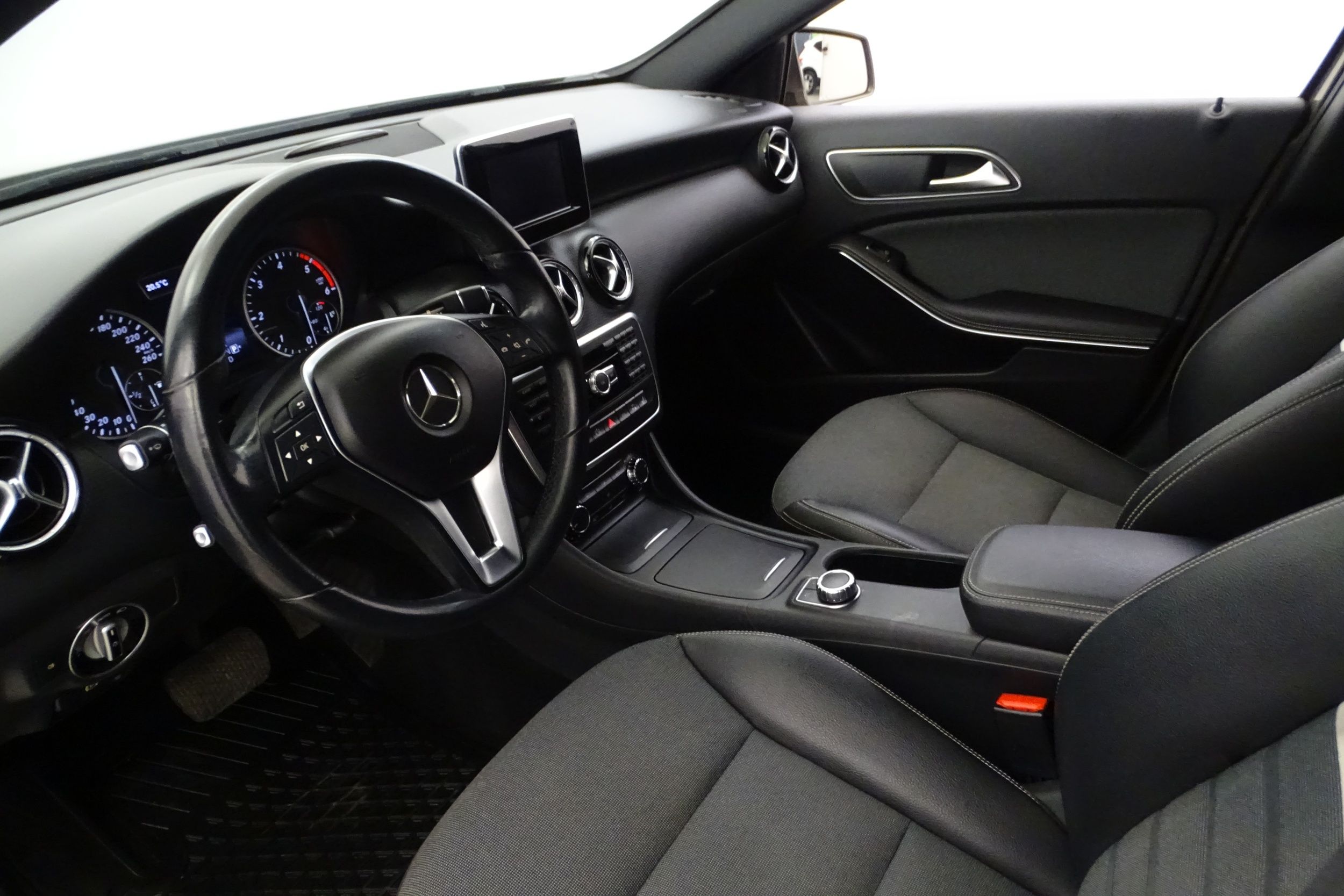 Mercedes-Benz A 2014