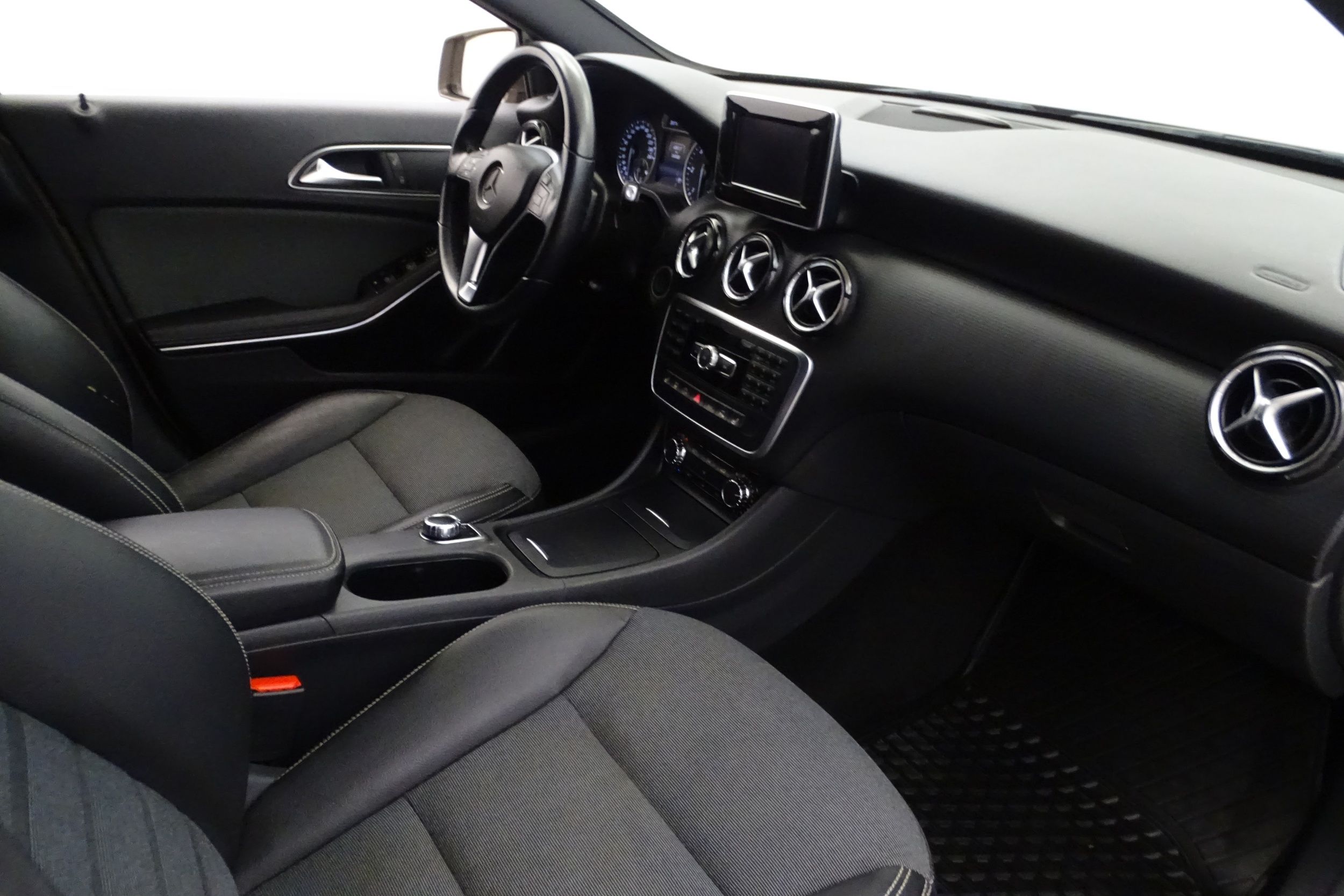 Mercedes-Benz A 2014