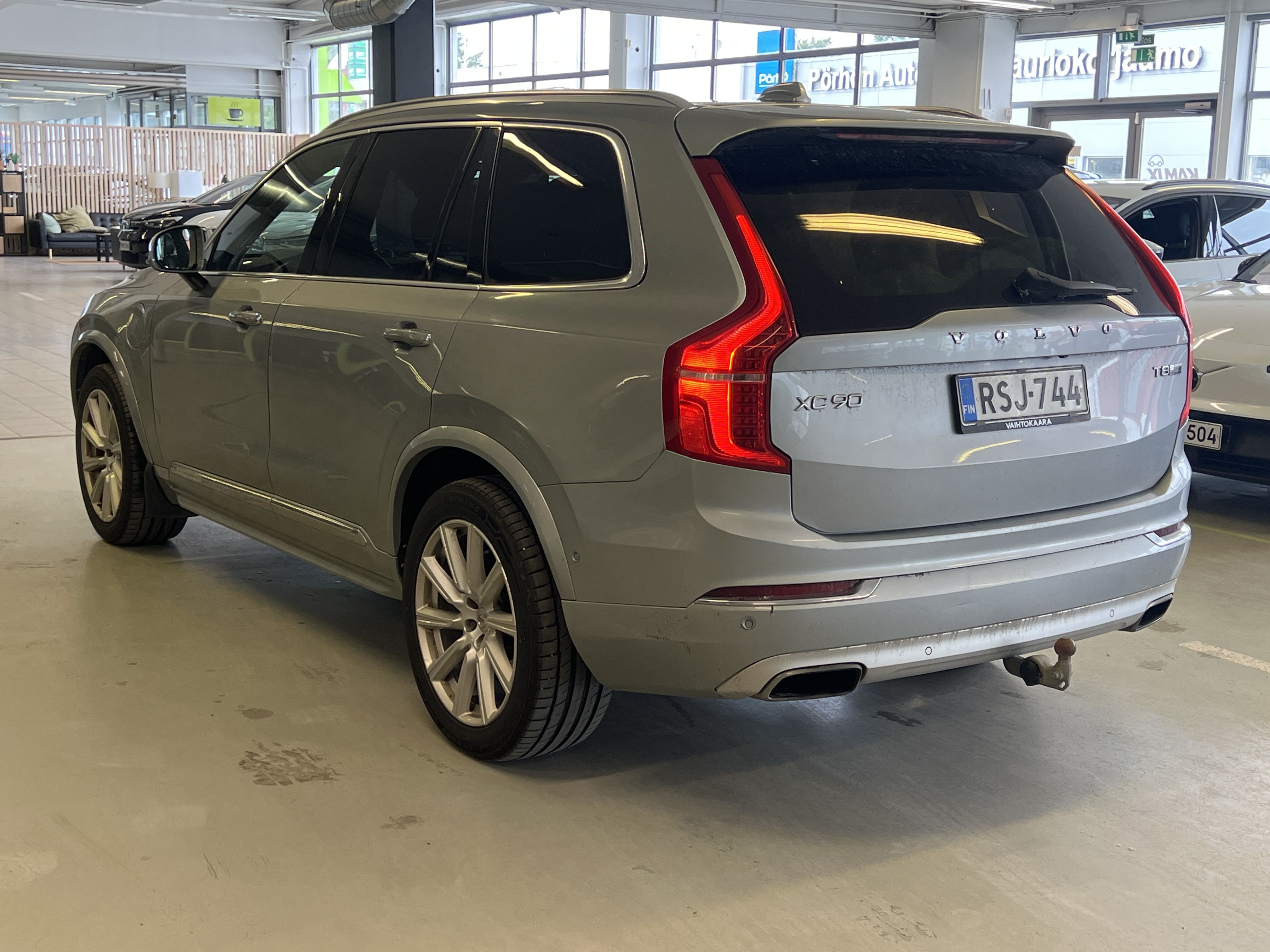 Volvo XC90 2015