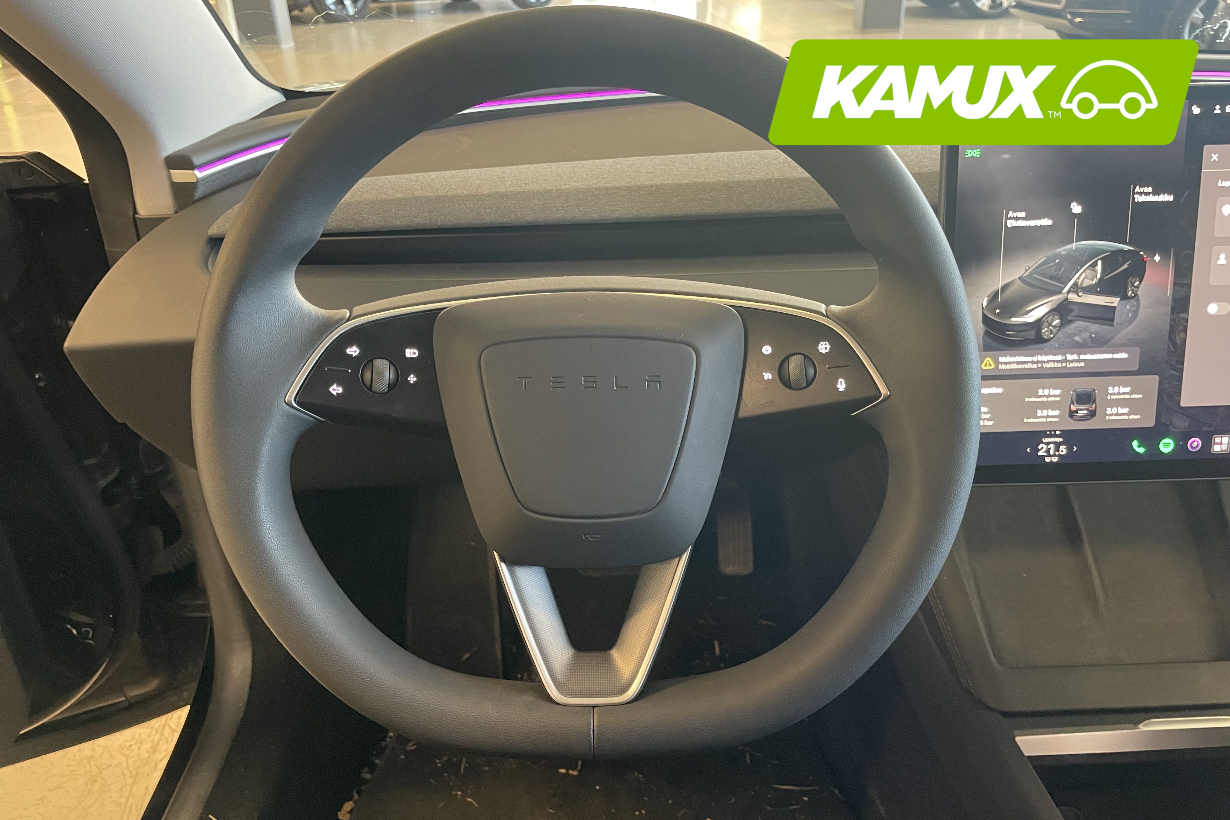 Tesla Model 3 2024