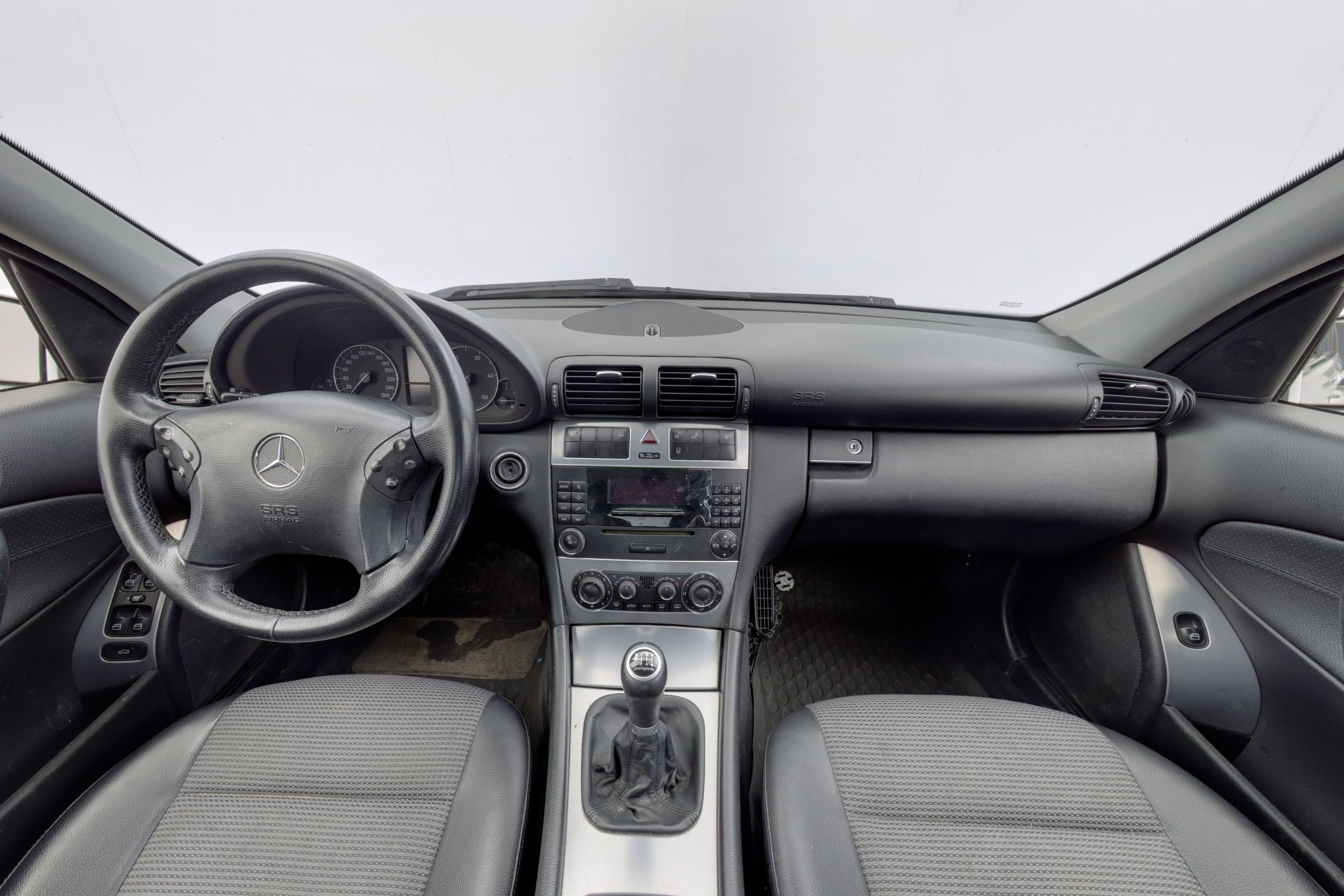 Mercedes-Benz C 2006