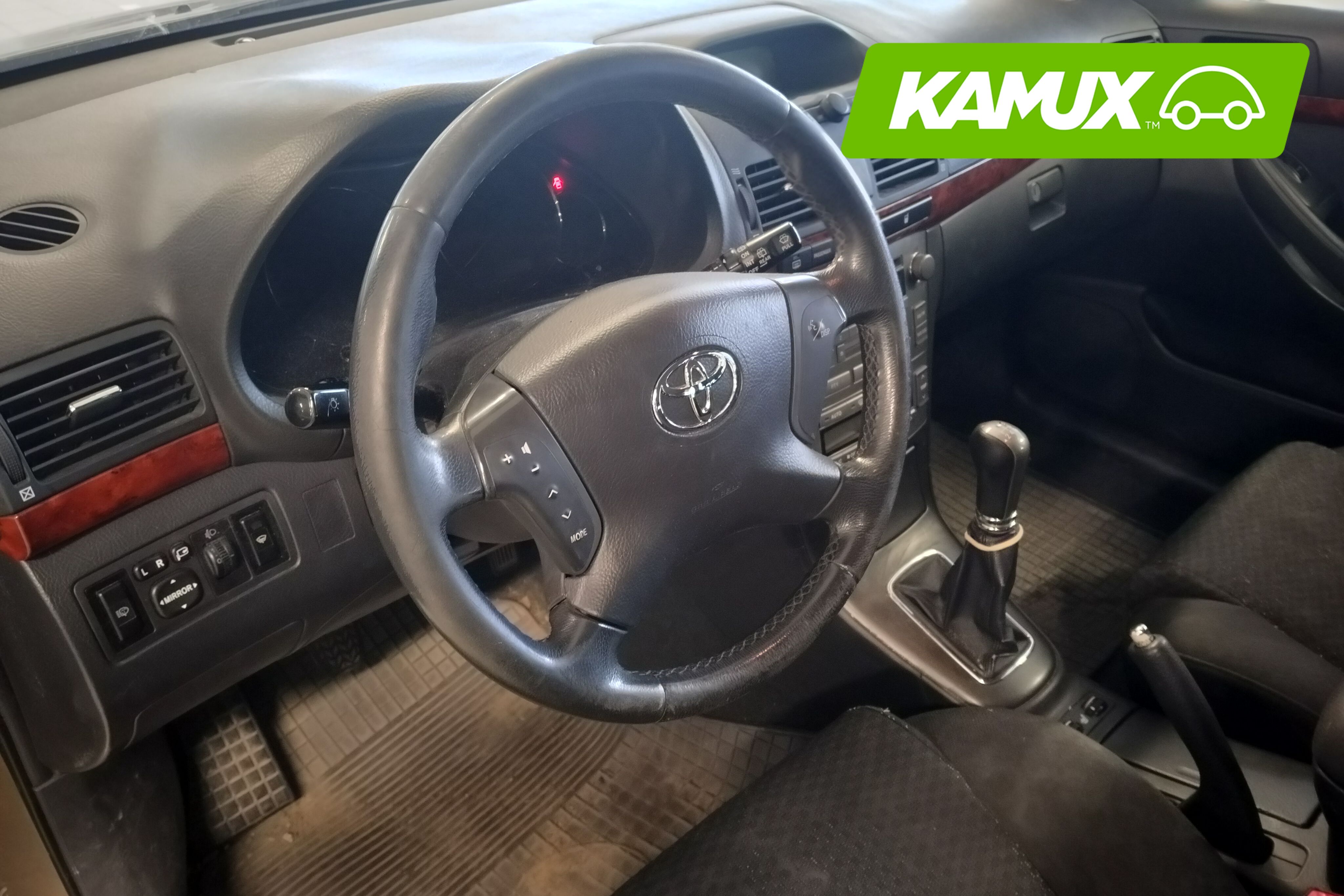 Toyota Avensis 2004