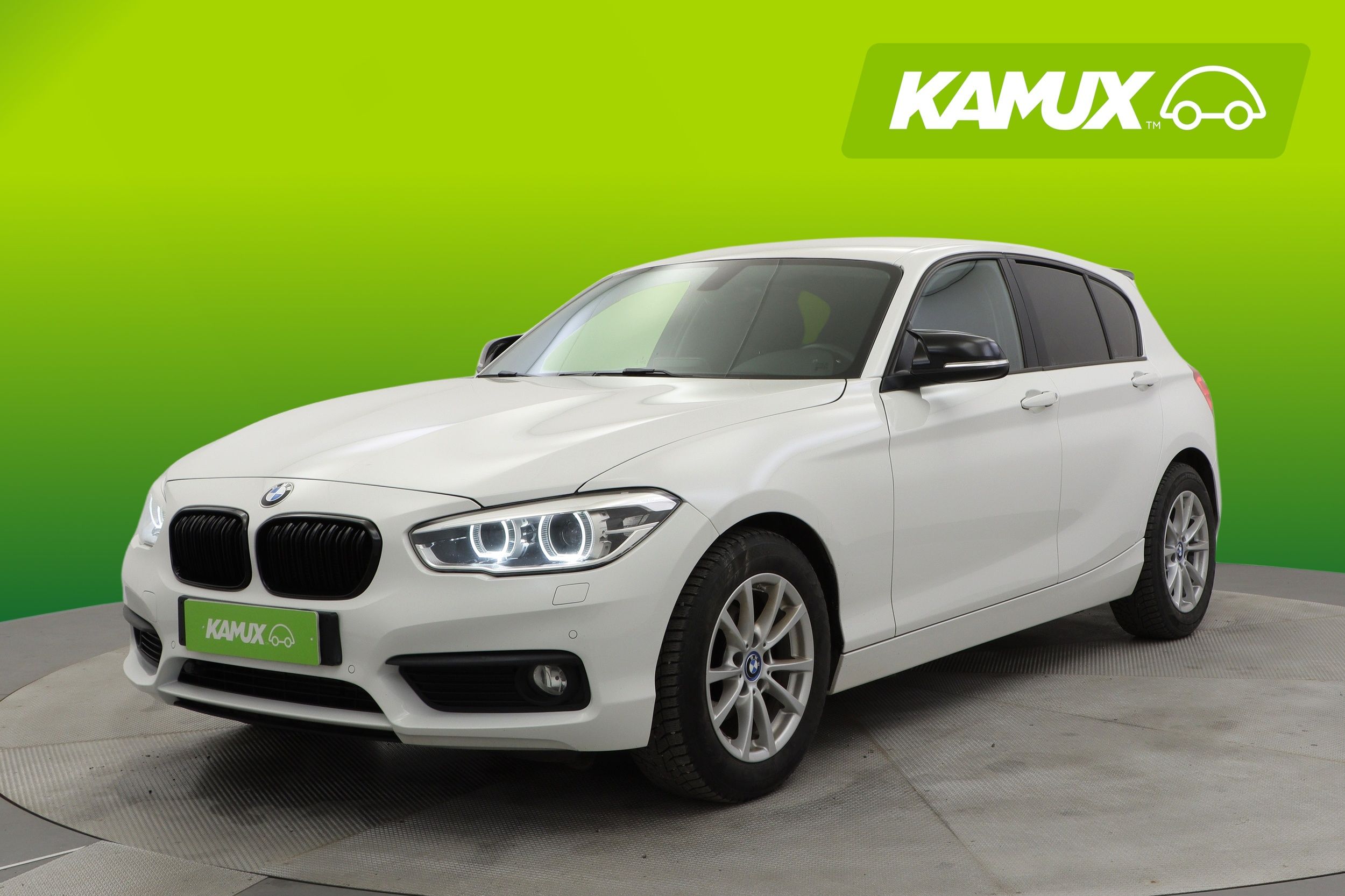 BMW 118 2016