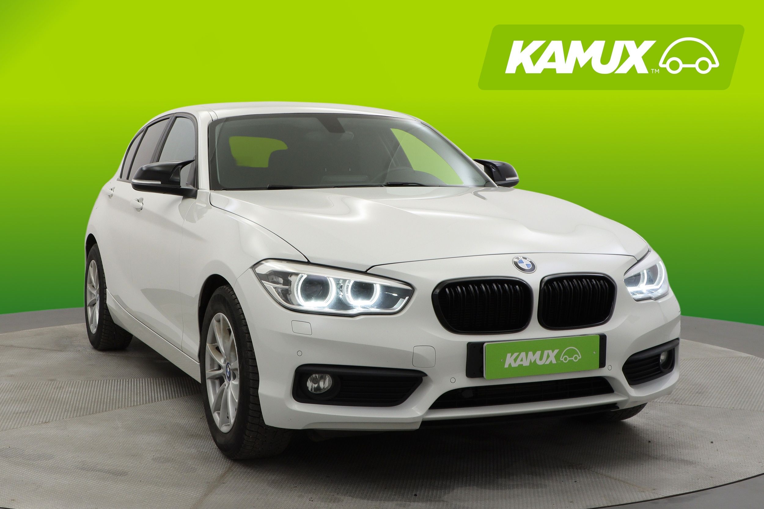 BMW 118 2016