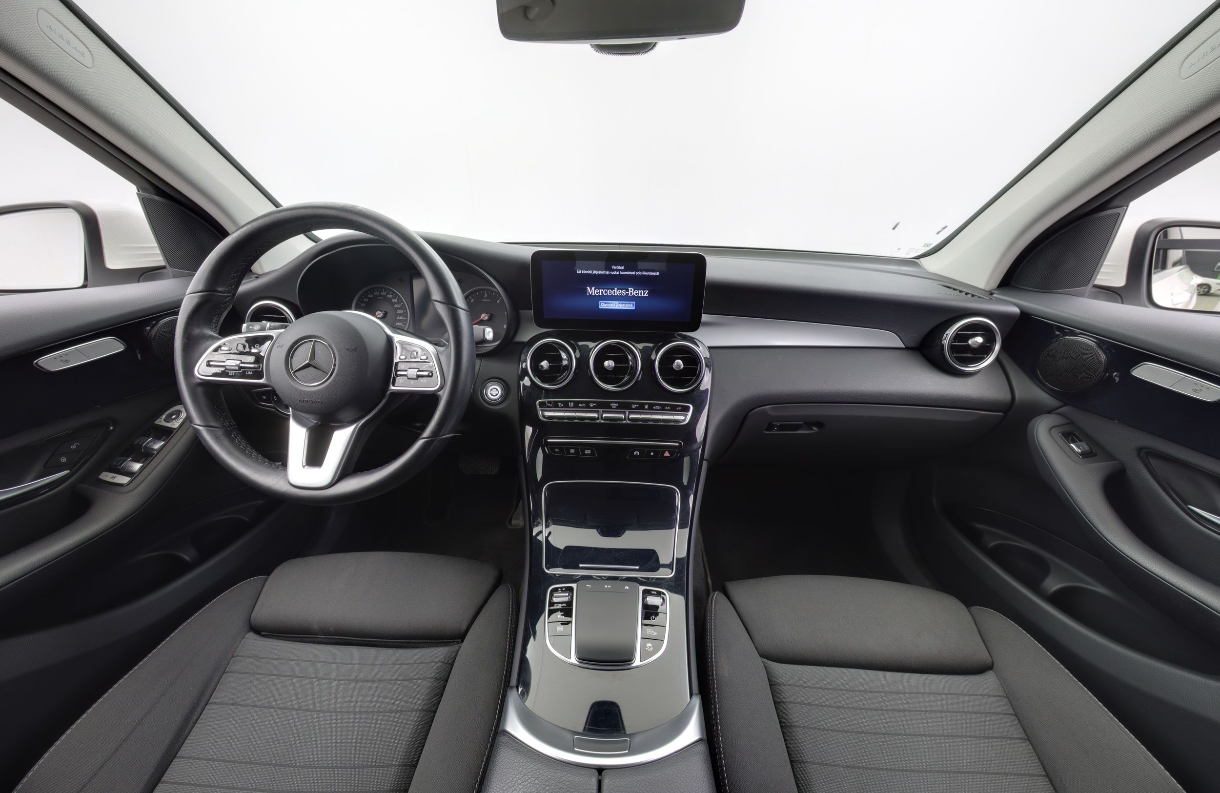 Mercedes-Benz GLC 2021