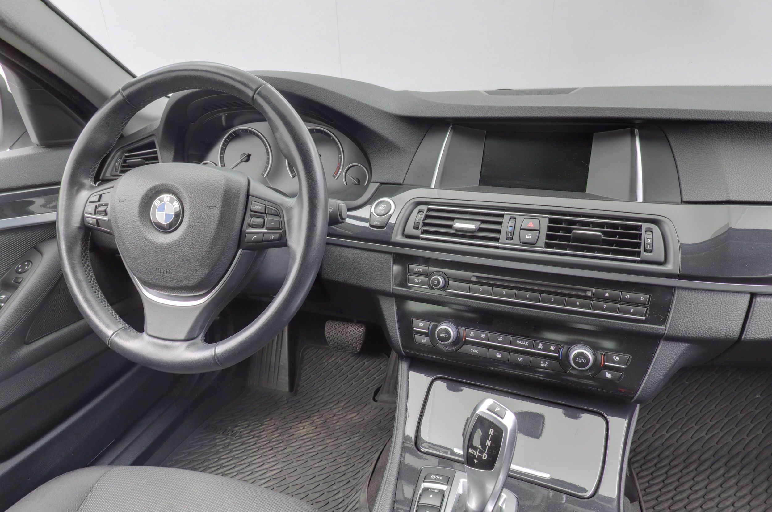 BMW 520 2013