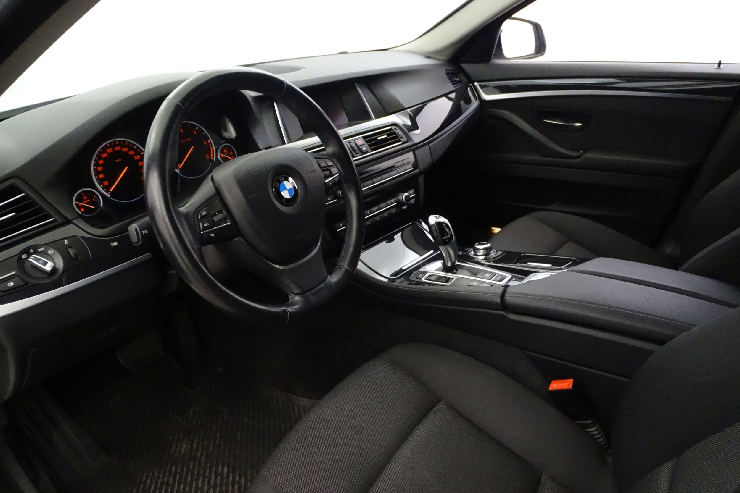 BMW 520 2013