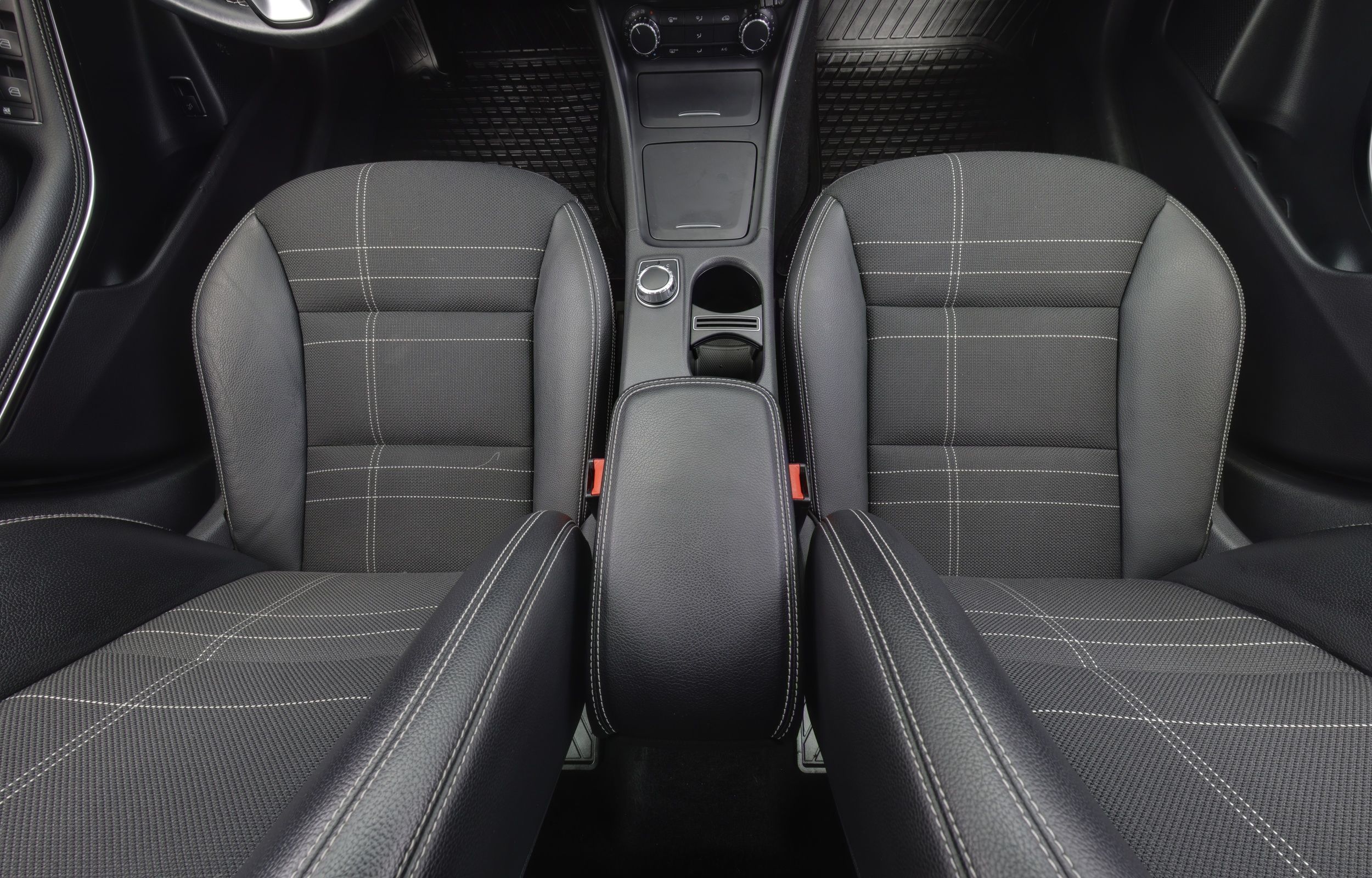 Mercedes-Benz GLA 2014