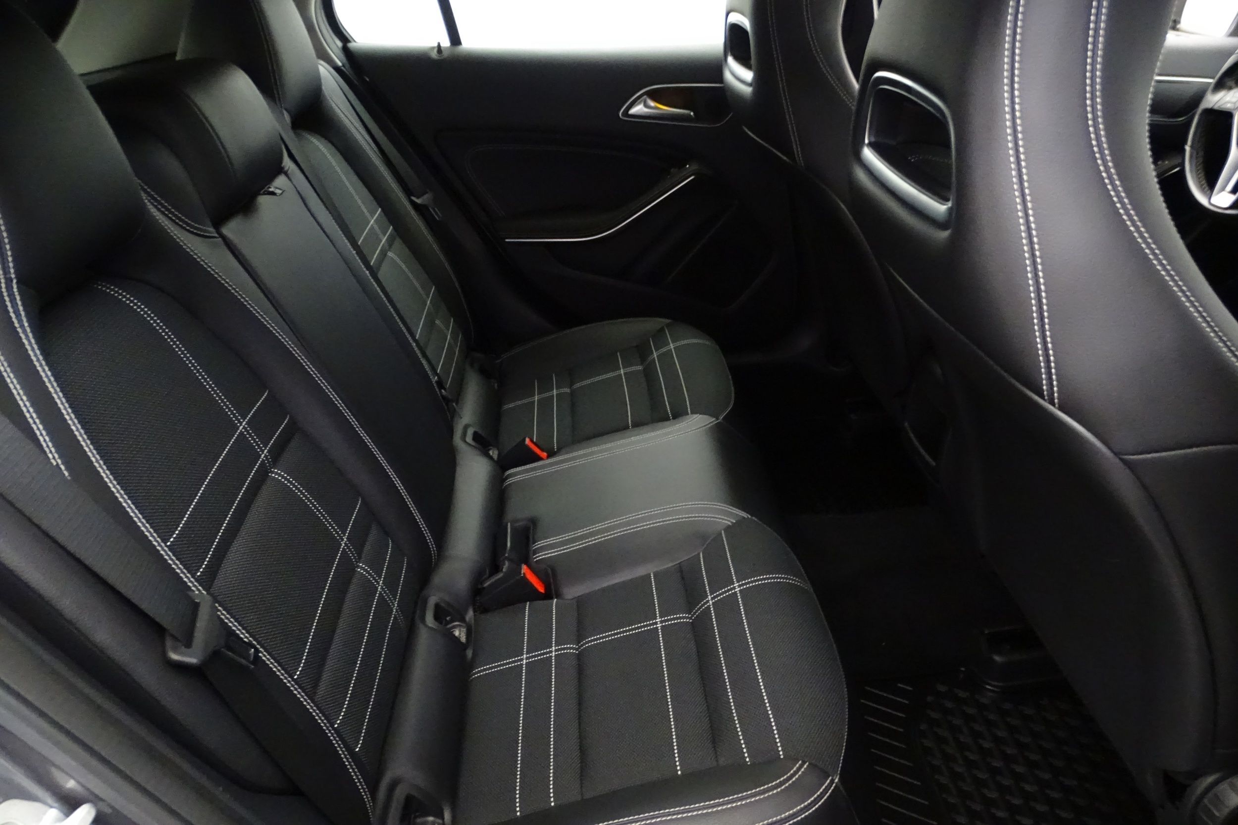 Mercedes-Benz GLA 2014