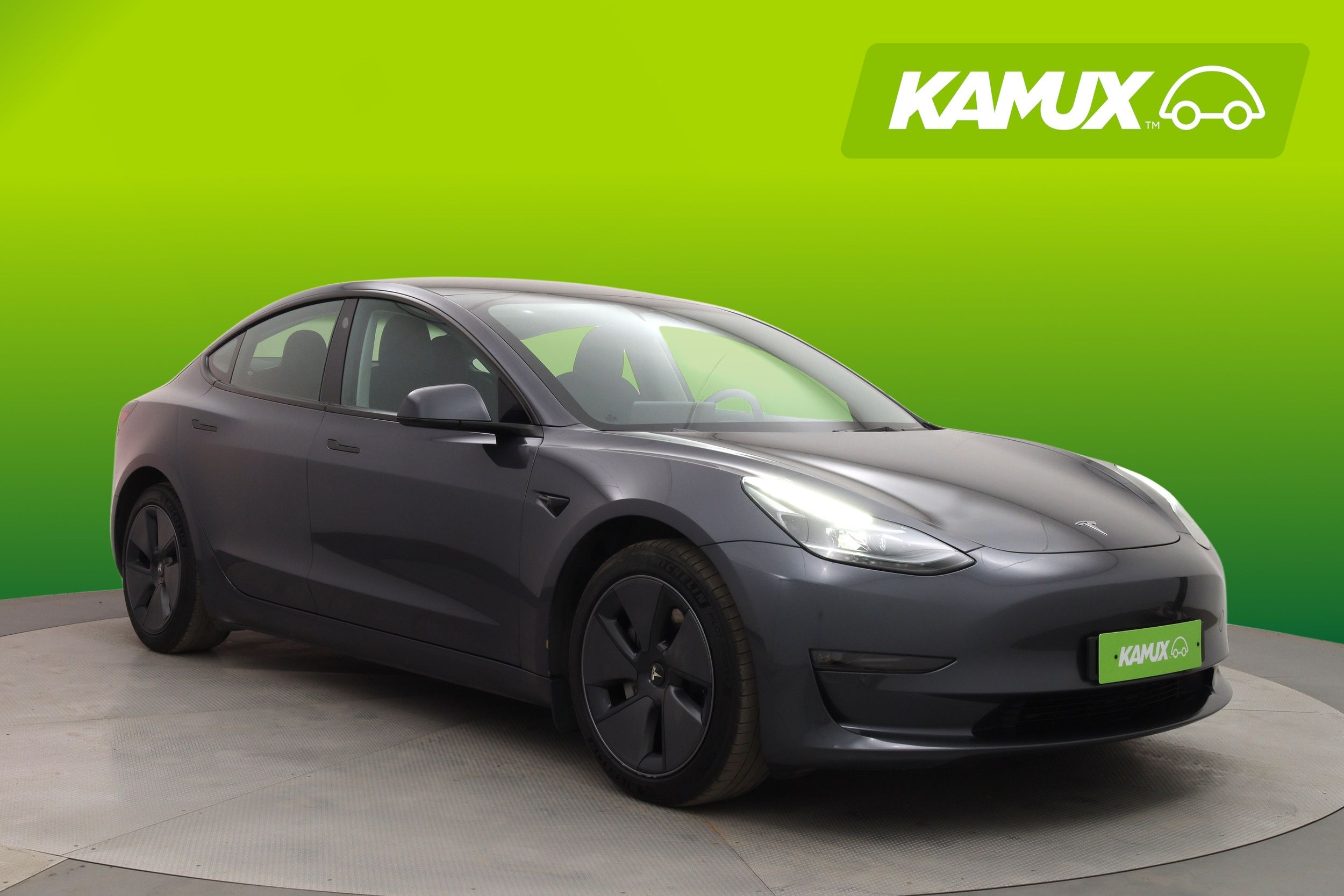 Tesla Model 3 2023