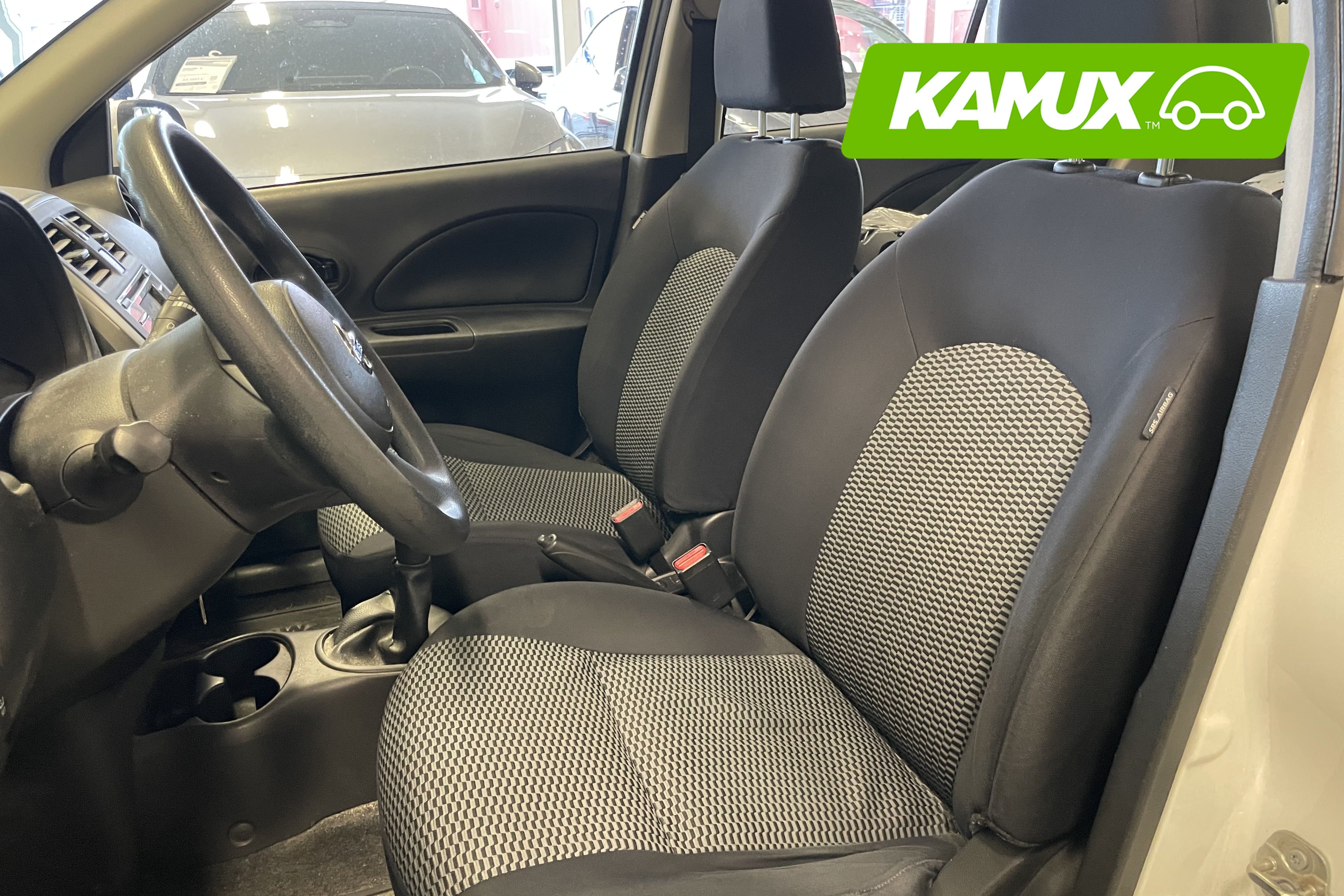 Nissan Micra 2015