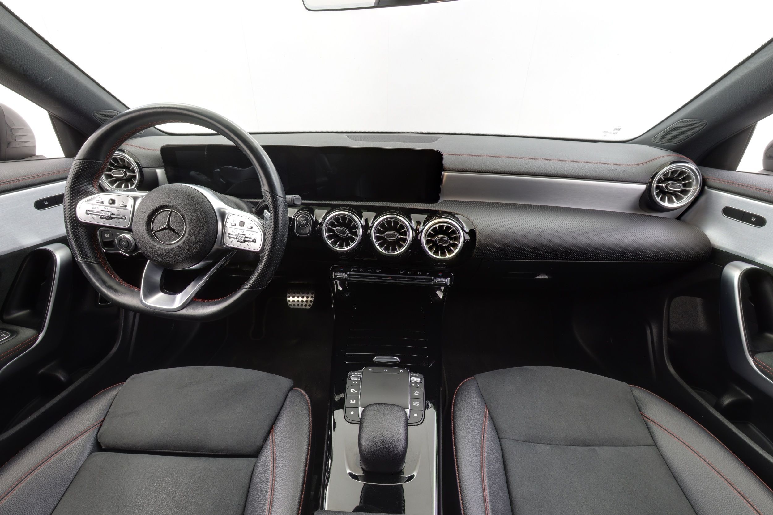 Mercedes-Benz CLA 2022