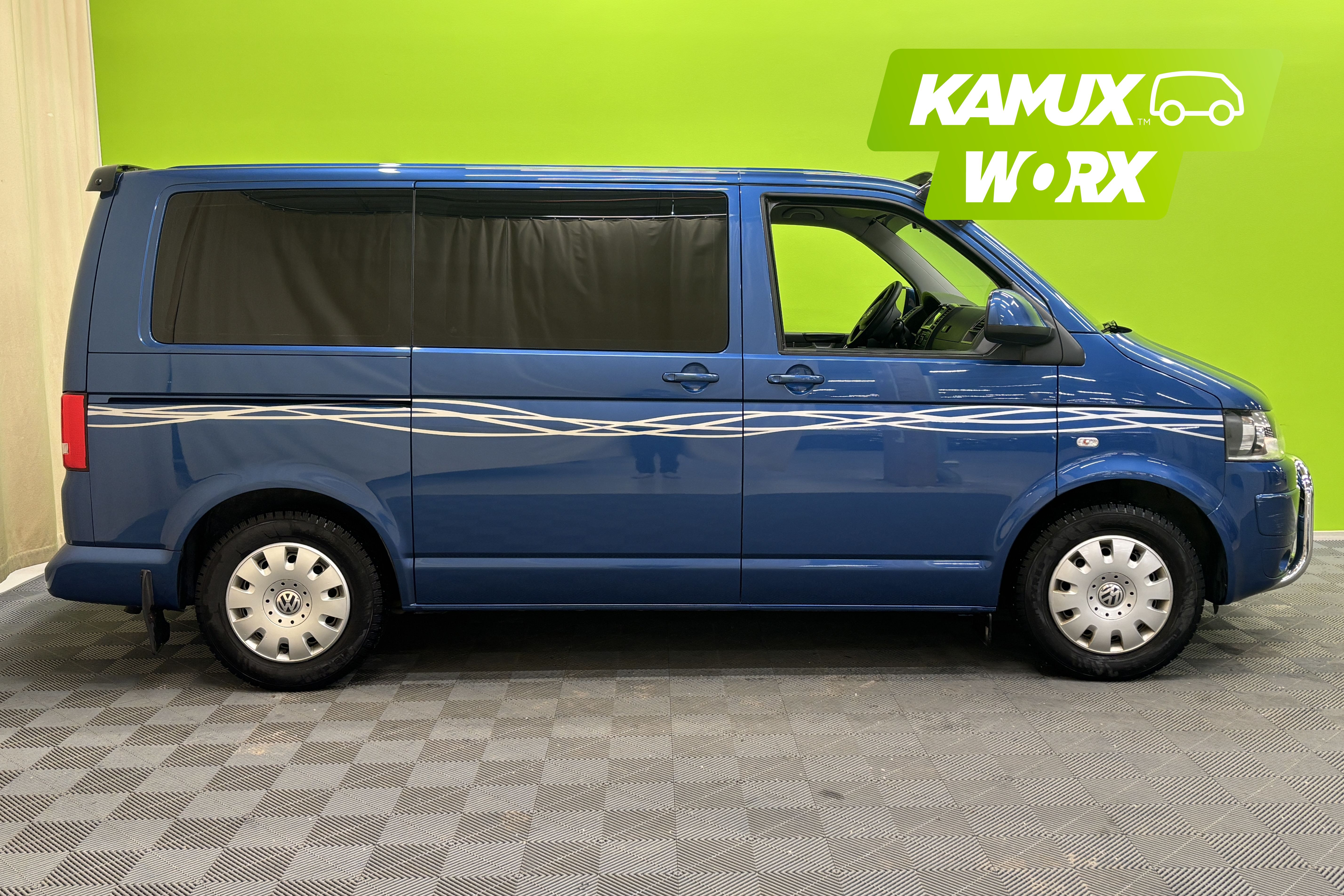 Volkswagen Caravelle 2013