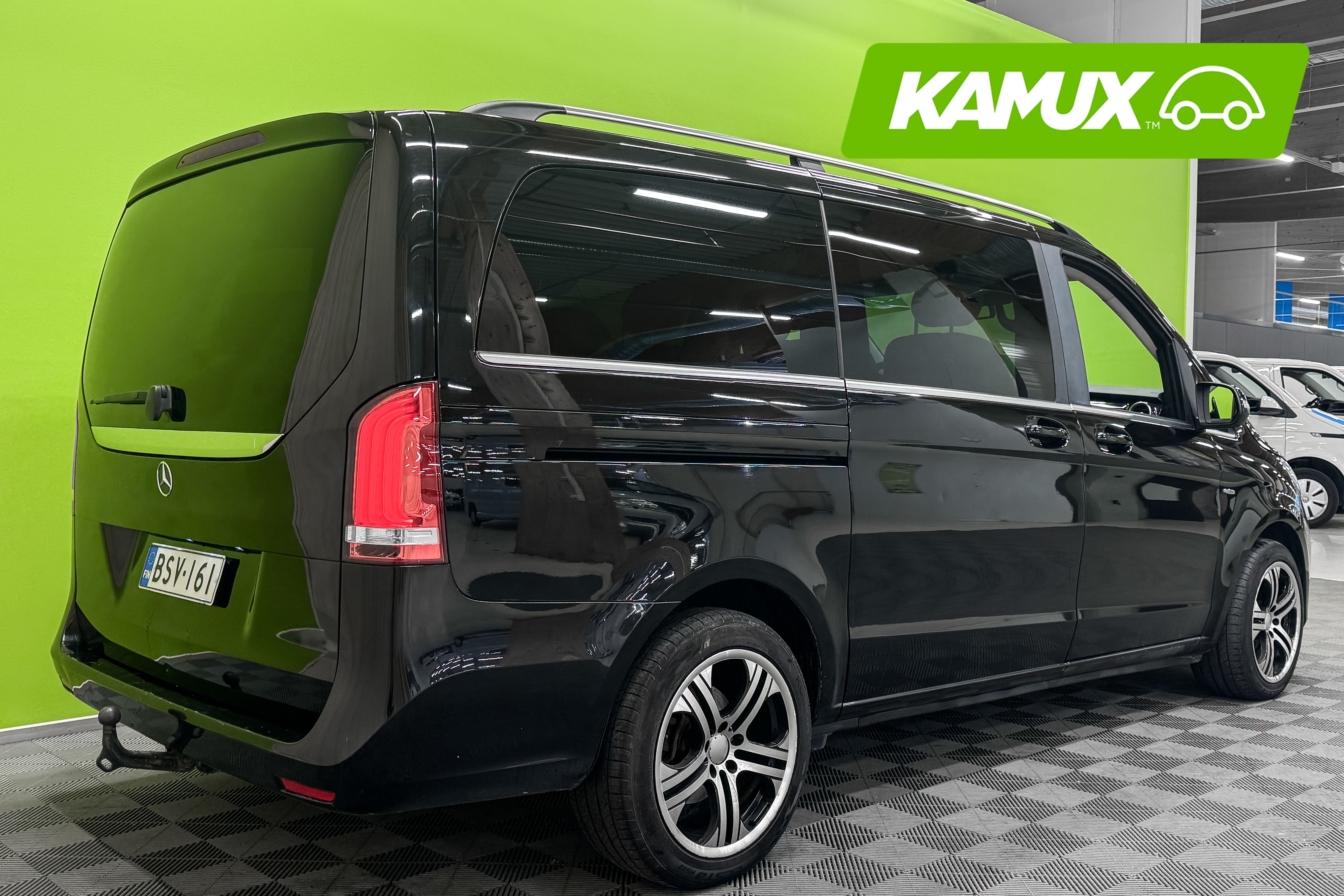 Mercedes-Benz V 2015