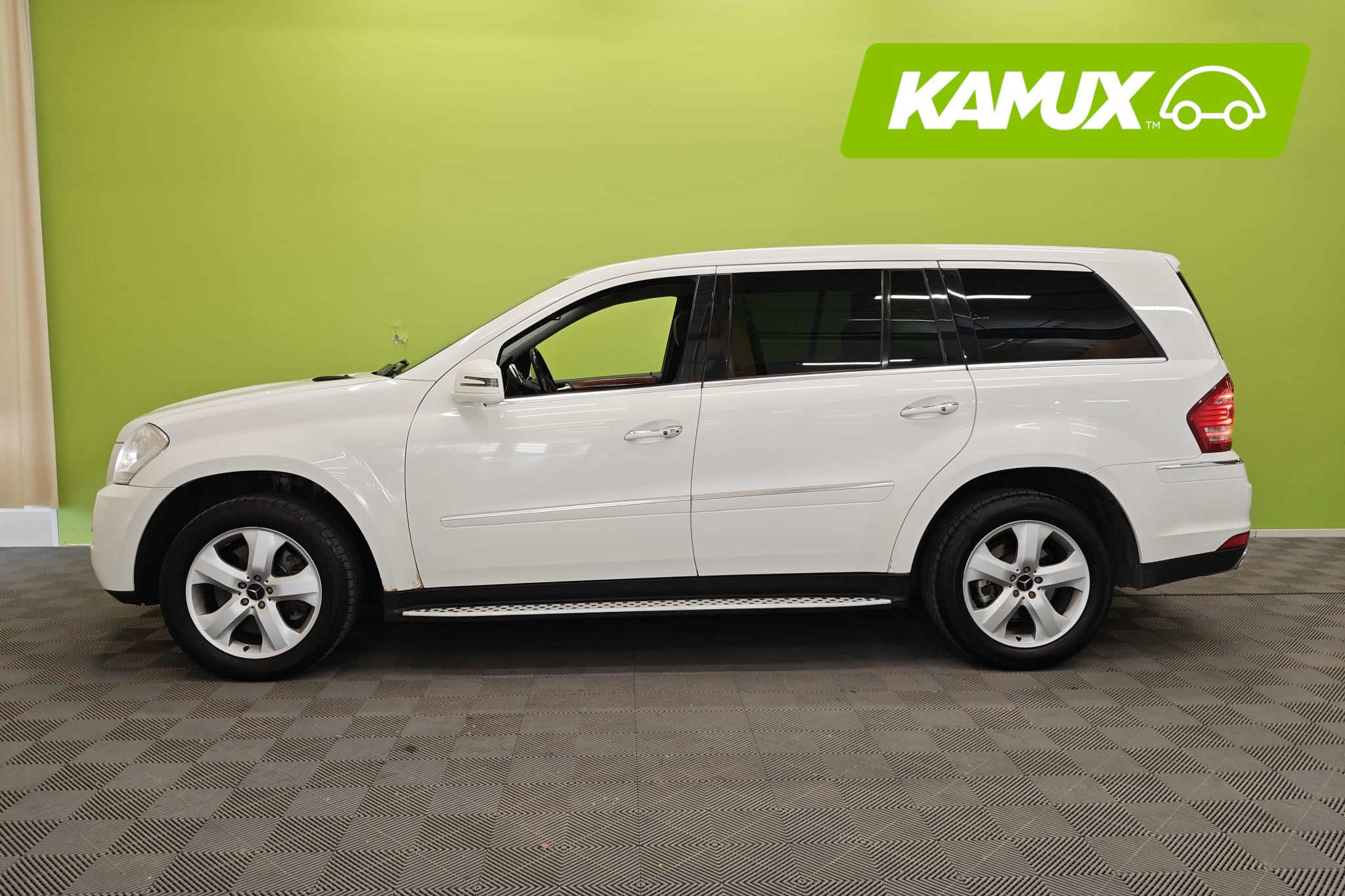 Mercedes-Benz GL 2010