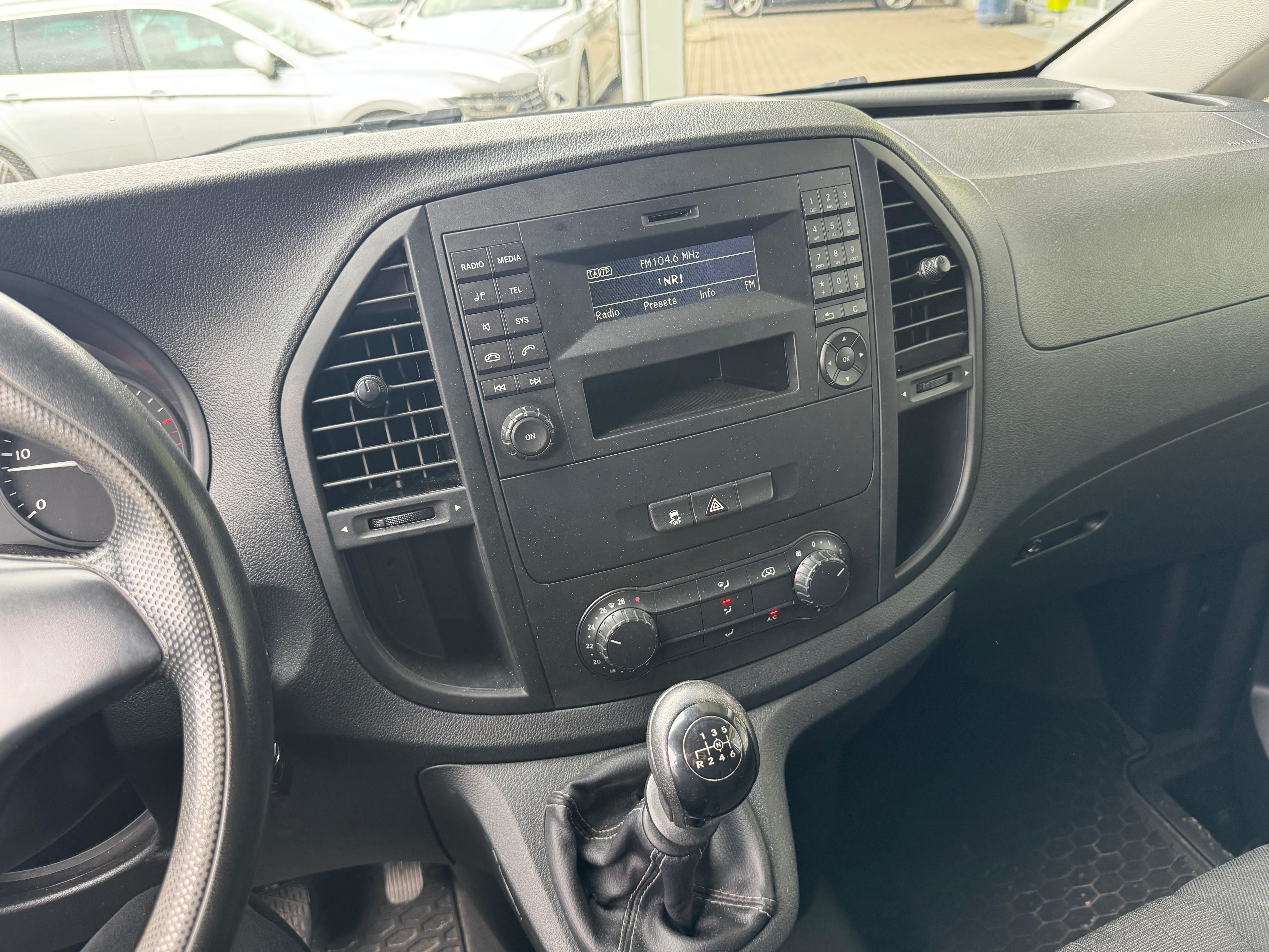 Mercedes-Benz Vito 2015
