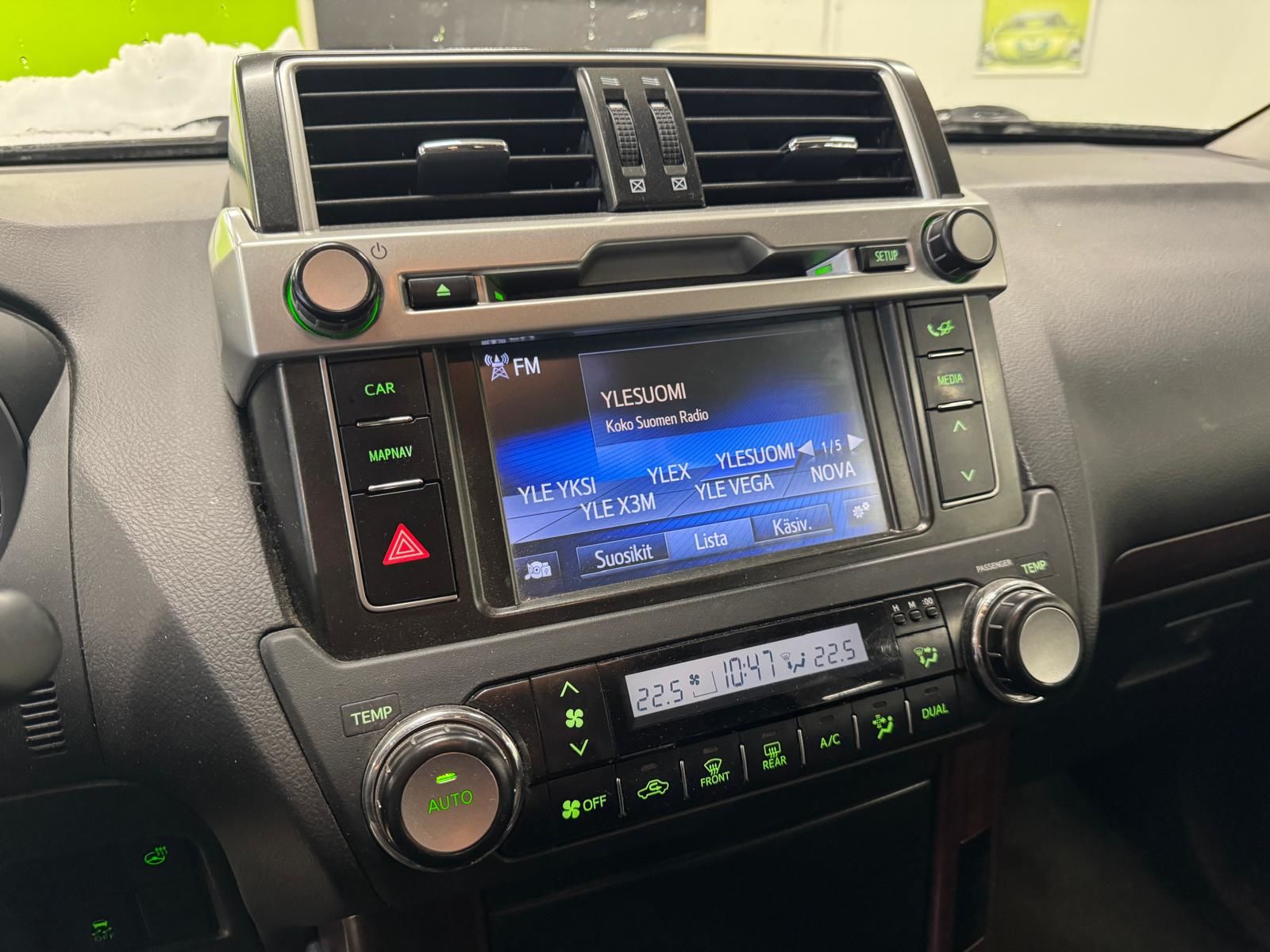 Toyota Land Cruiser 2014