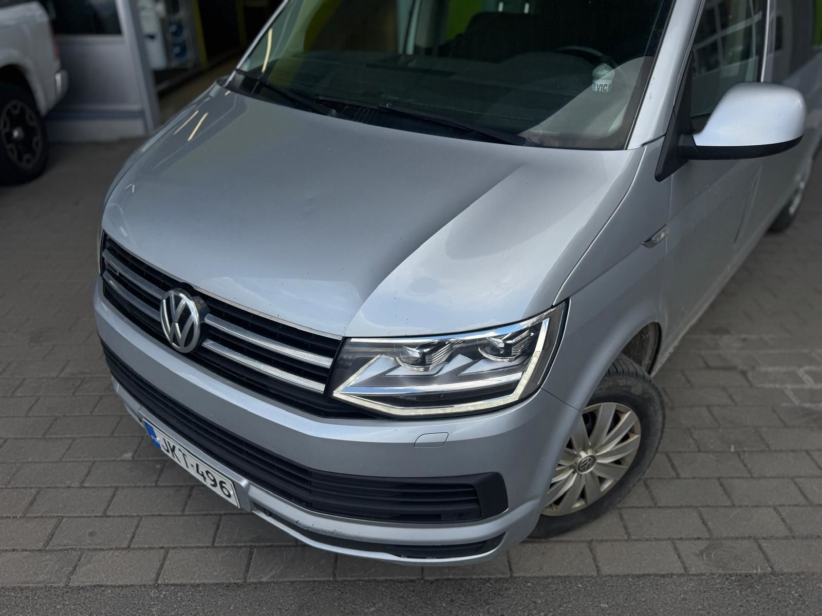 Volkswagen Caravelle 2018