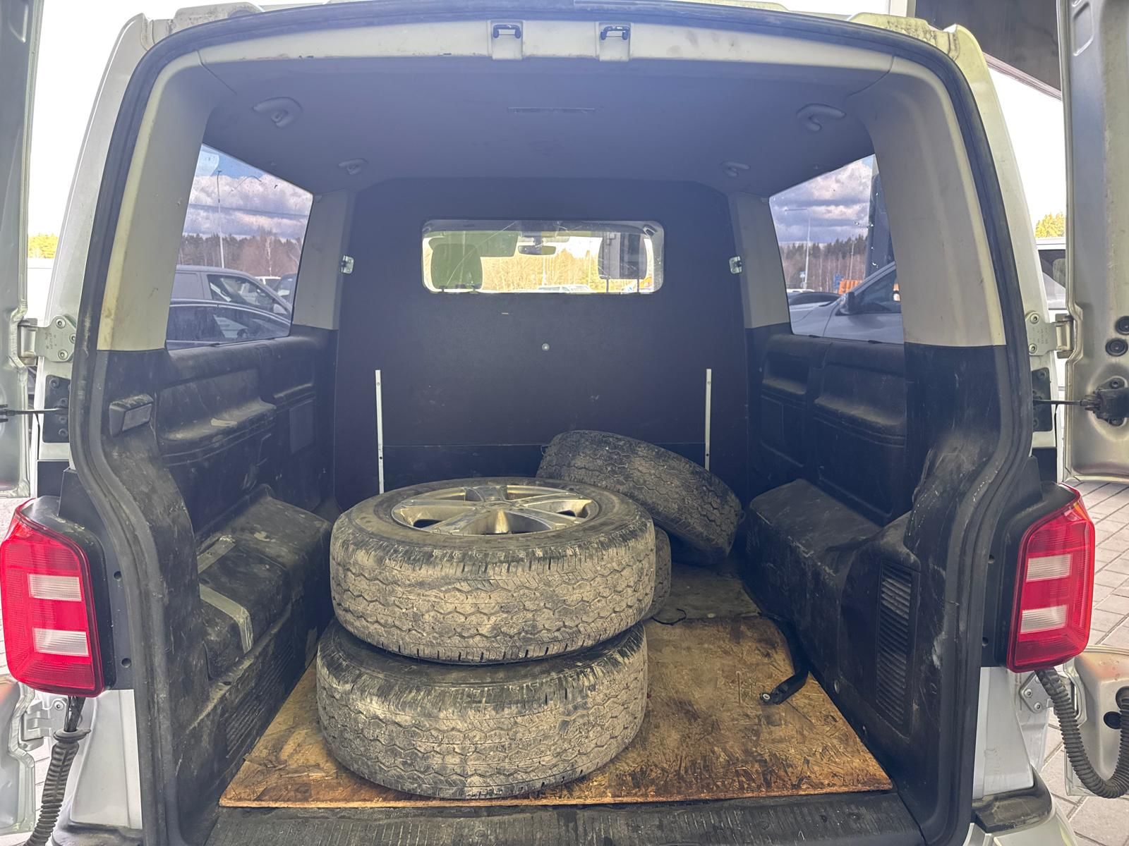 Volkswagen Caravelle 2018