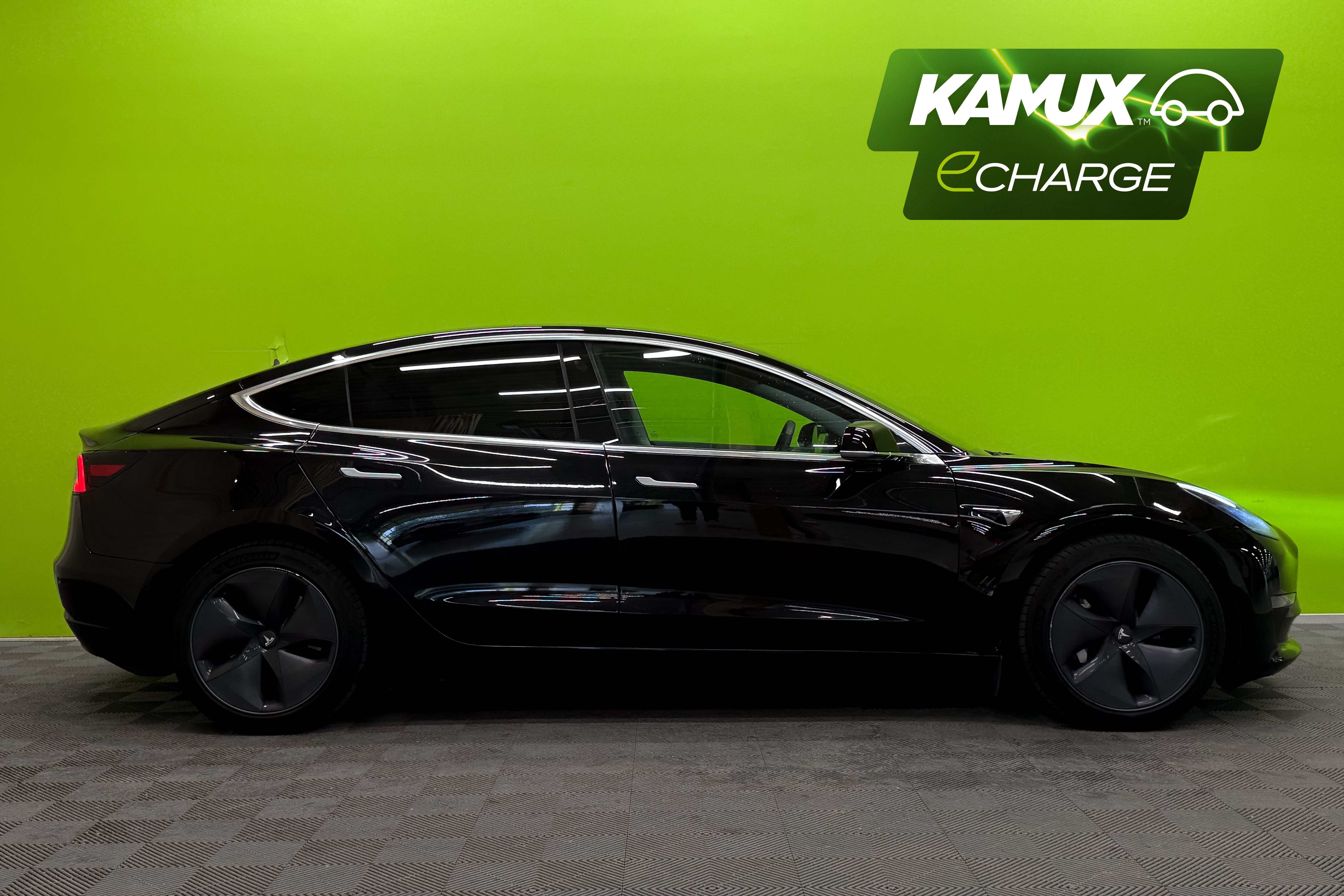 Tesla Model 3 2019