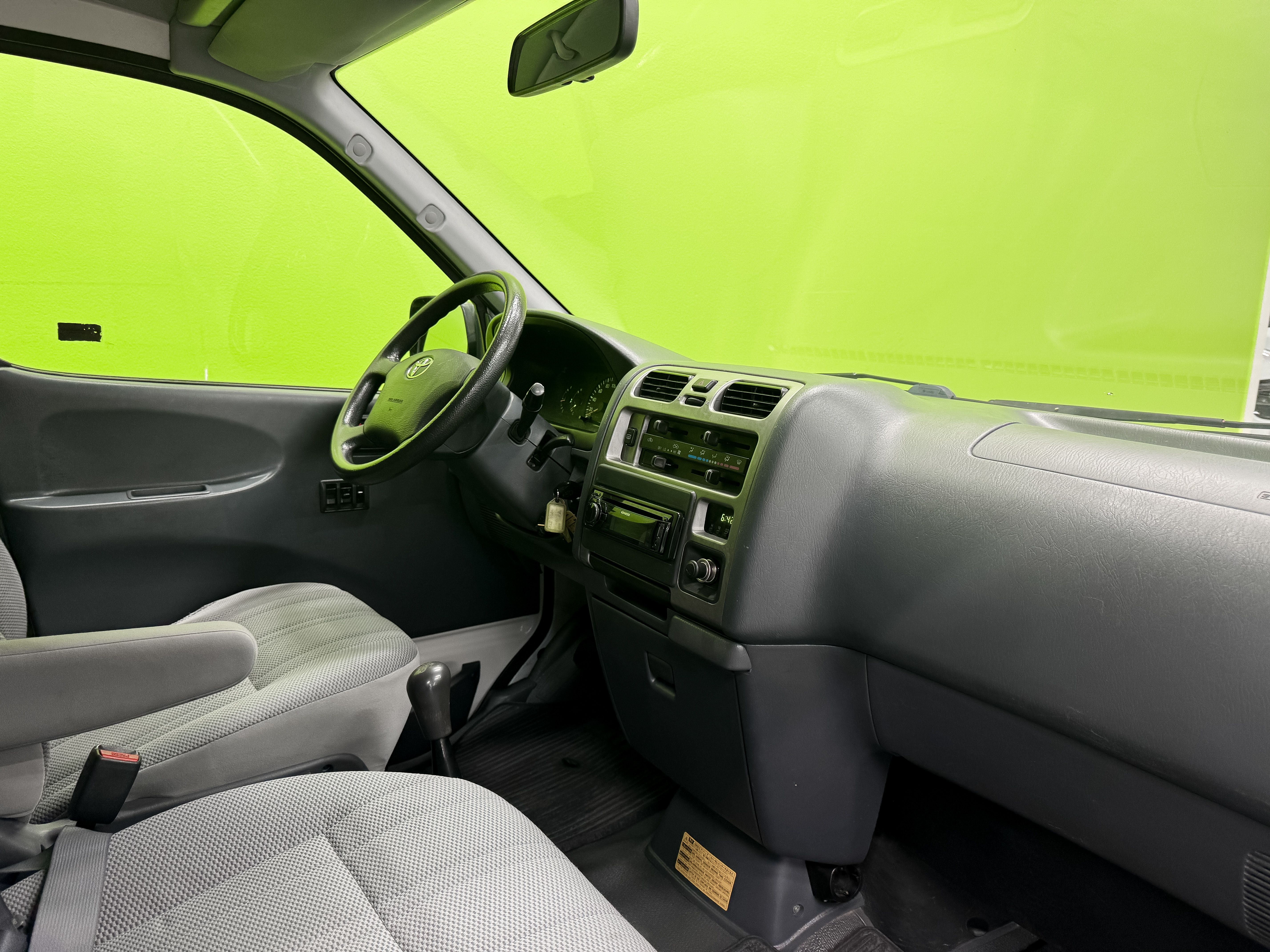 Toyota Hiace 2008