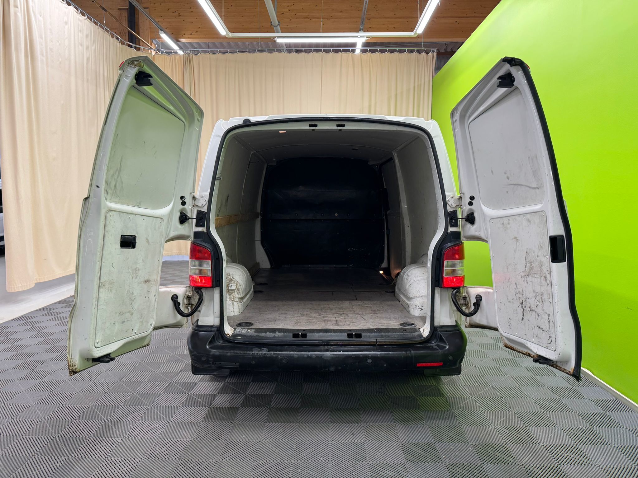 Volkswagen Transporter 2010