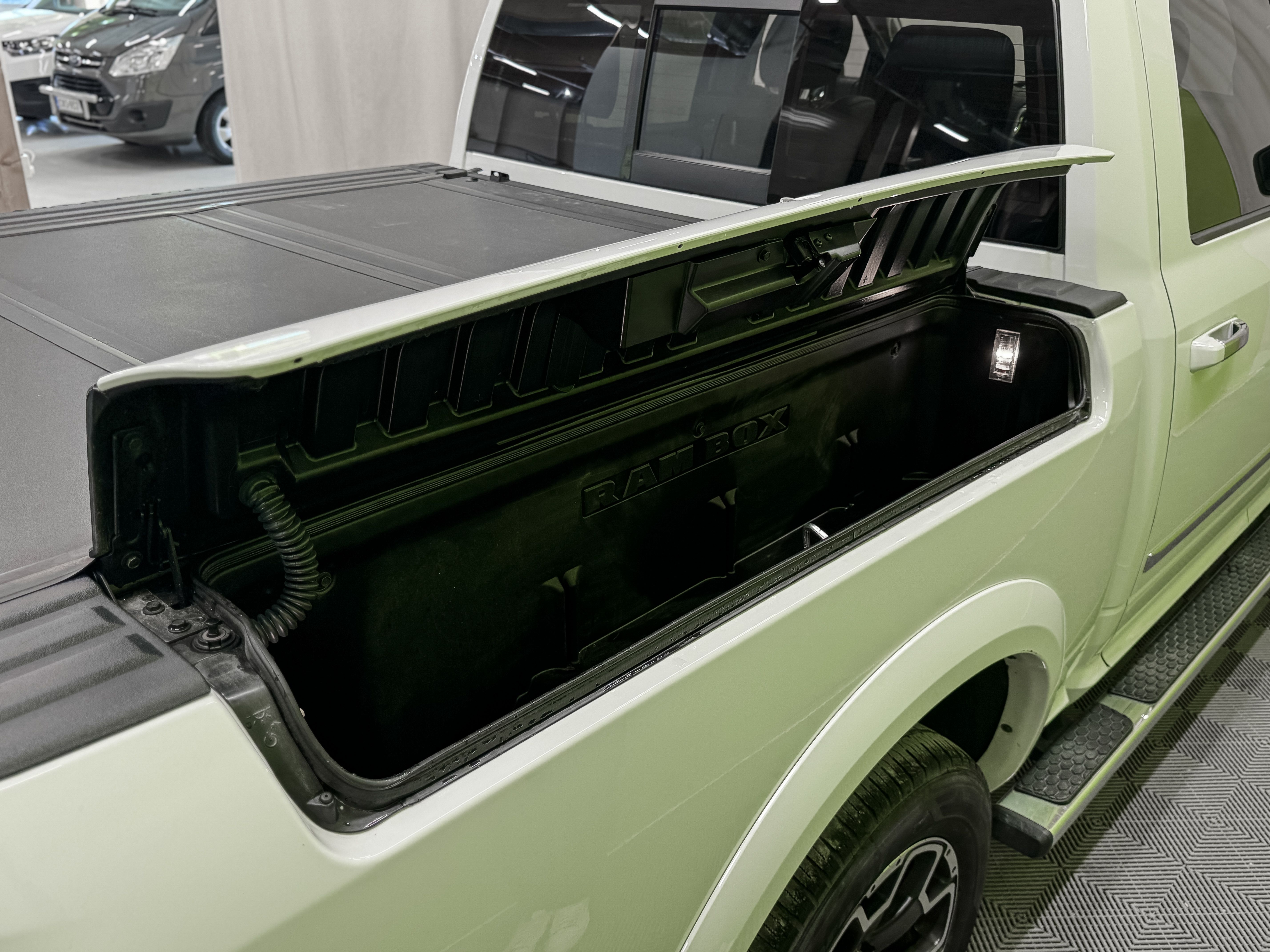 Dodge Ram 2018