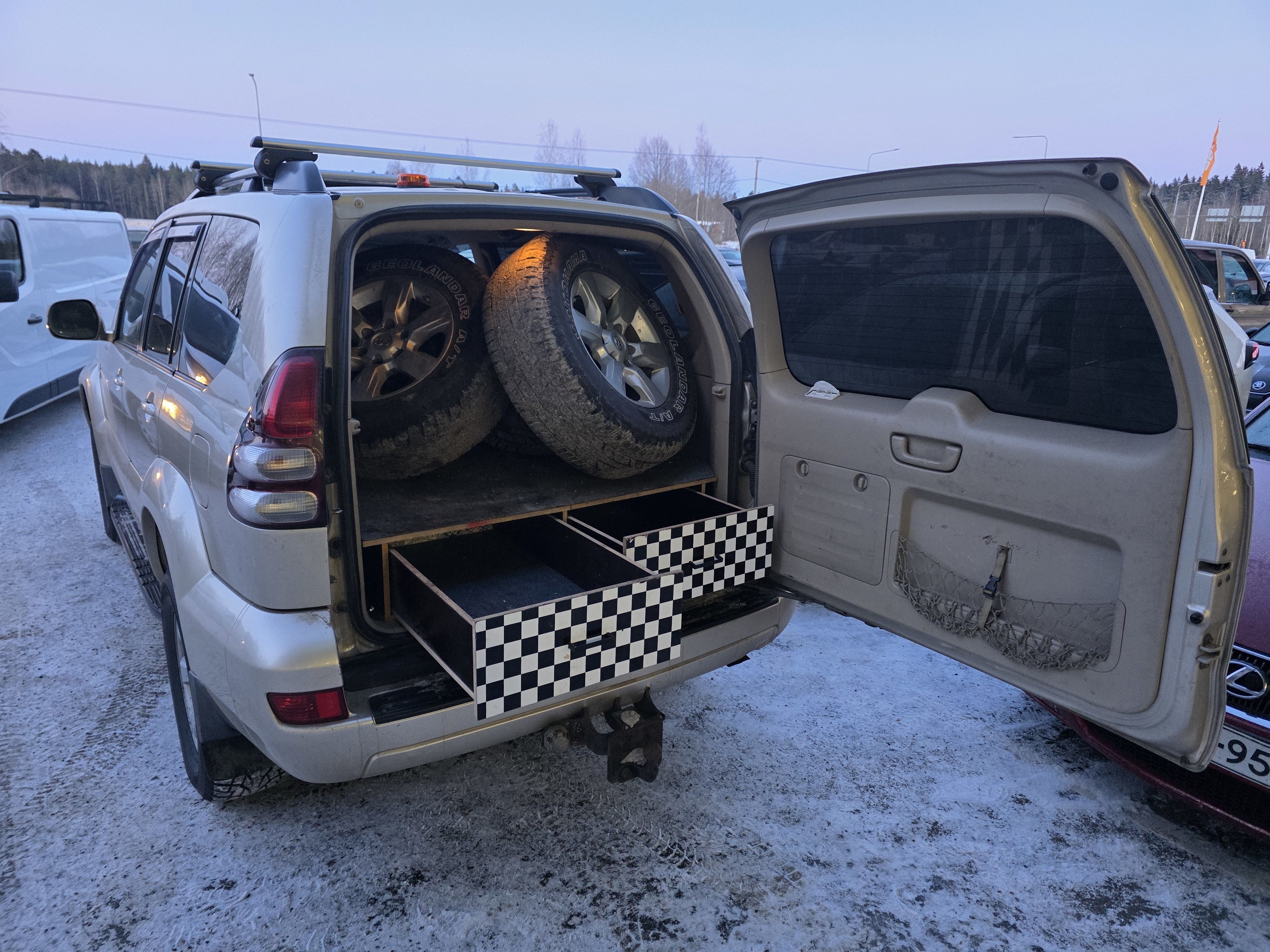 Toyota Land Cruiser 2009