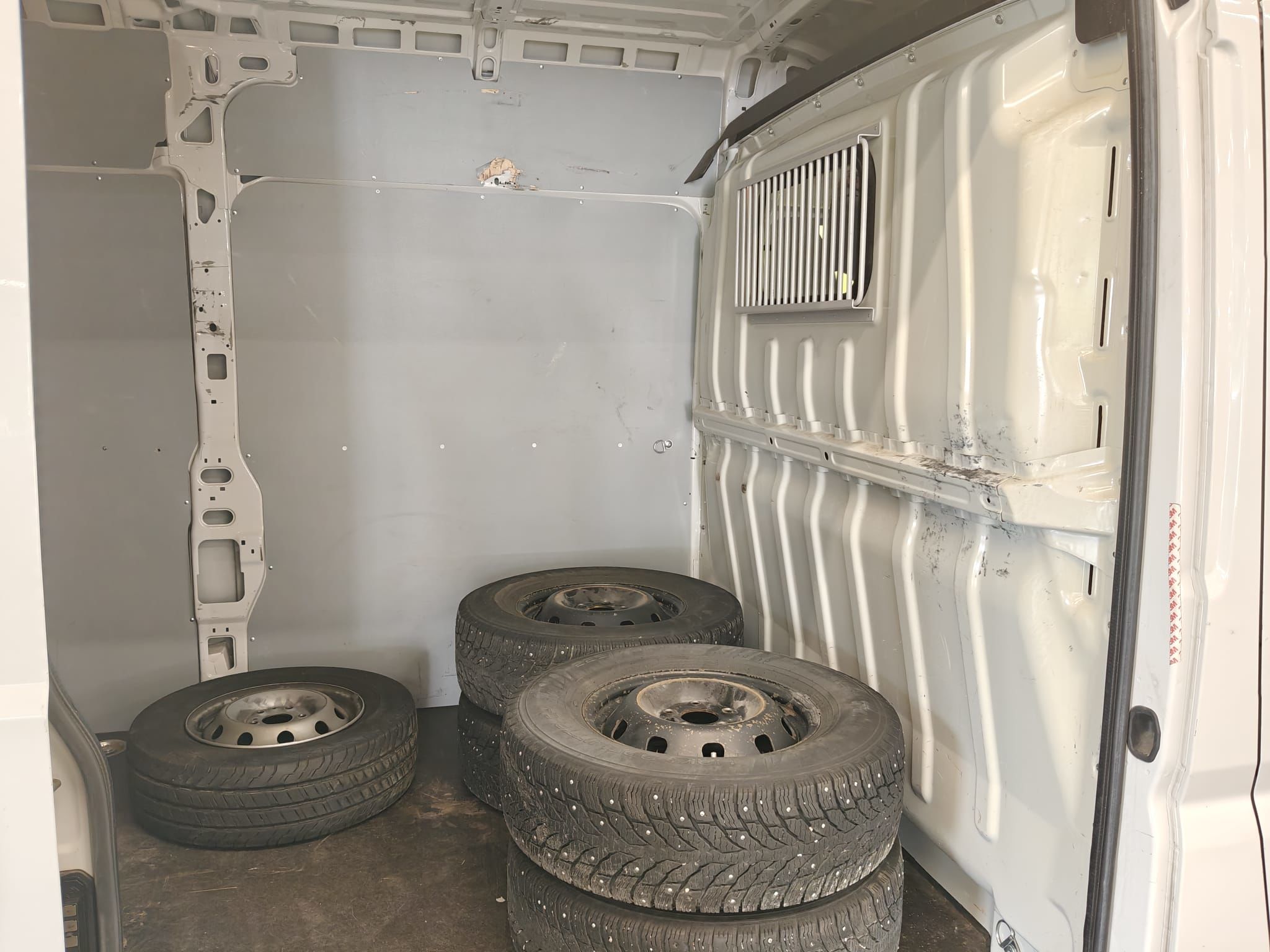 Opel Movano 2023