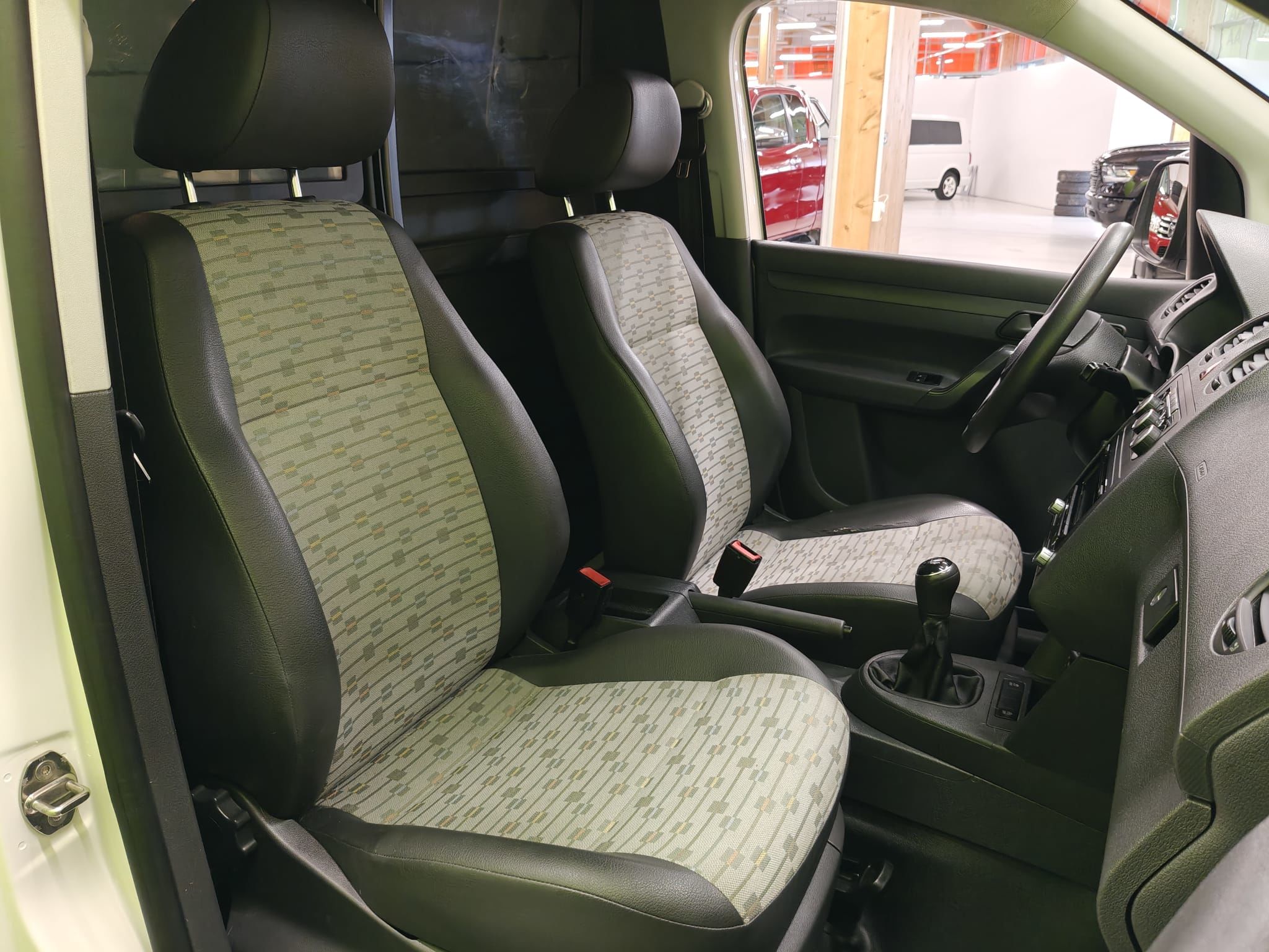 Volkswagen Caddy Maxi 2013