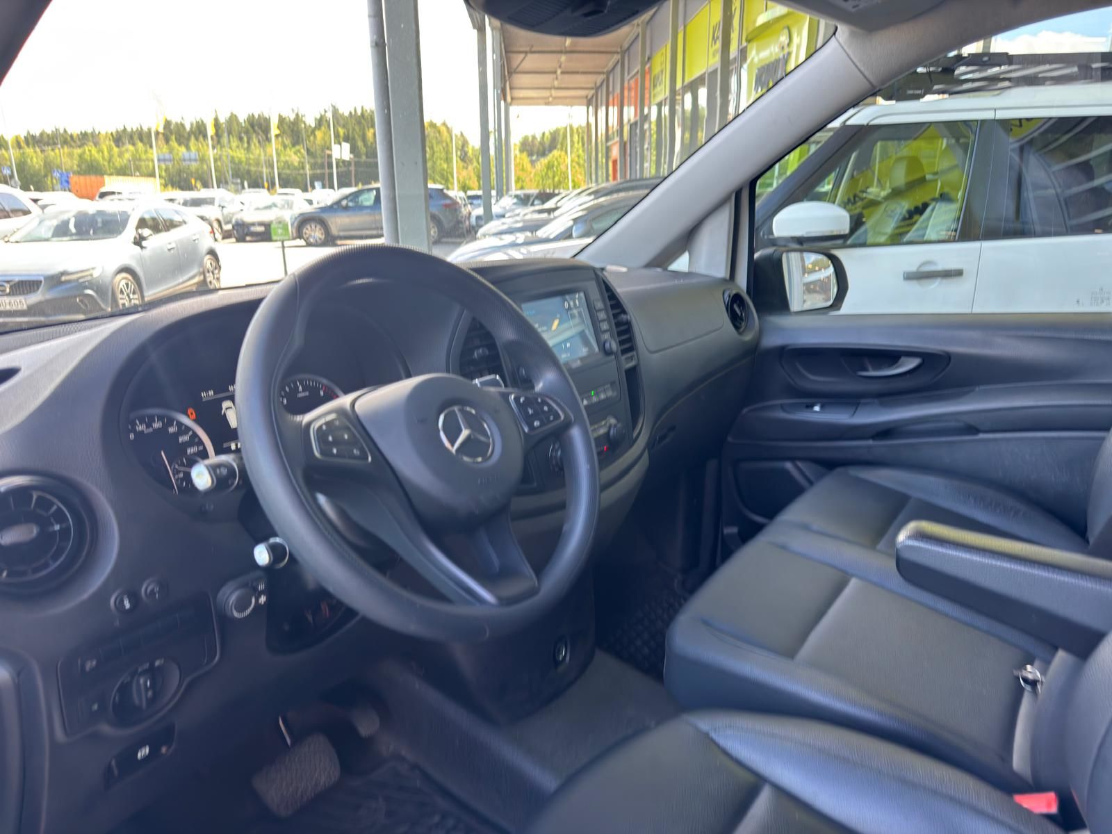 Mercedes-Benz Vito 2023