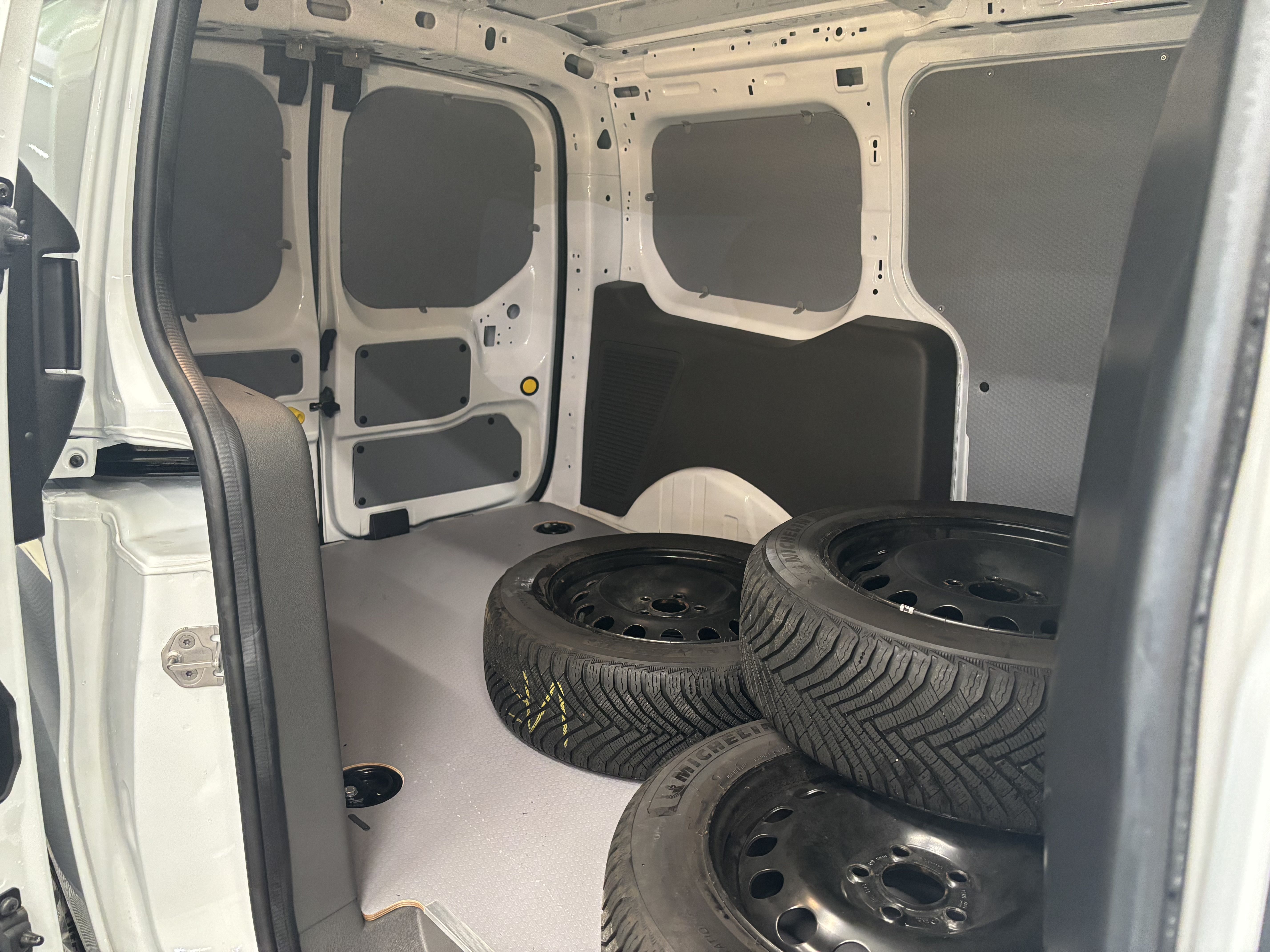 Ford Transit Connect 2024